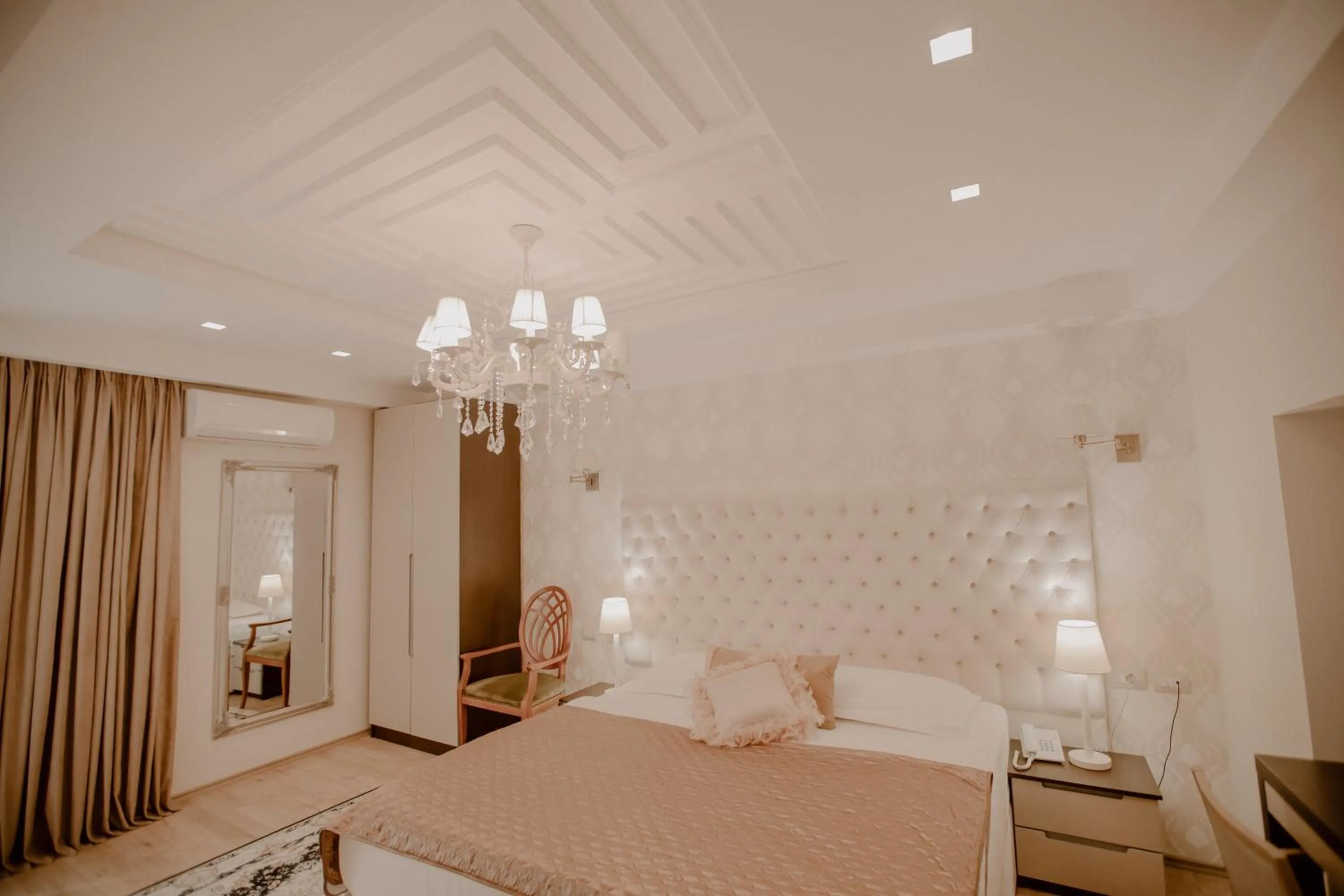 Bed in Green House Hotel & Restaurant