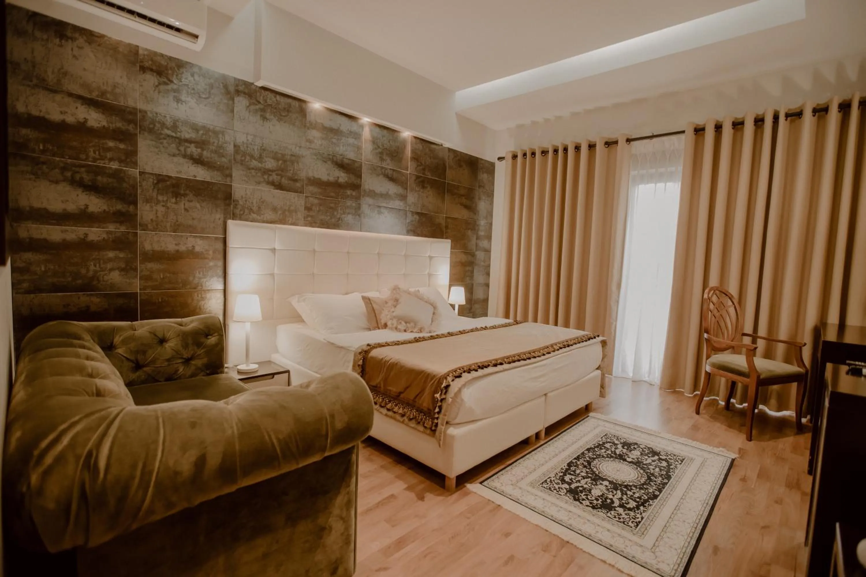 Bed in Green House Hotel & Restaurant