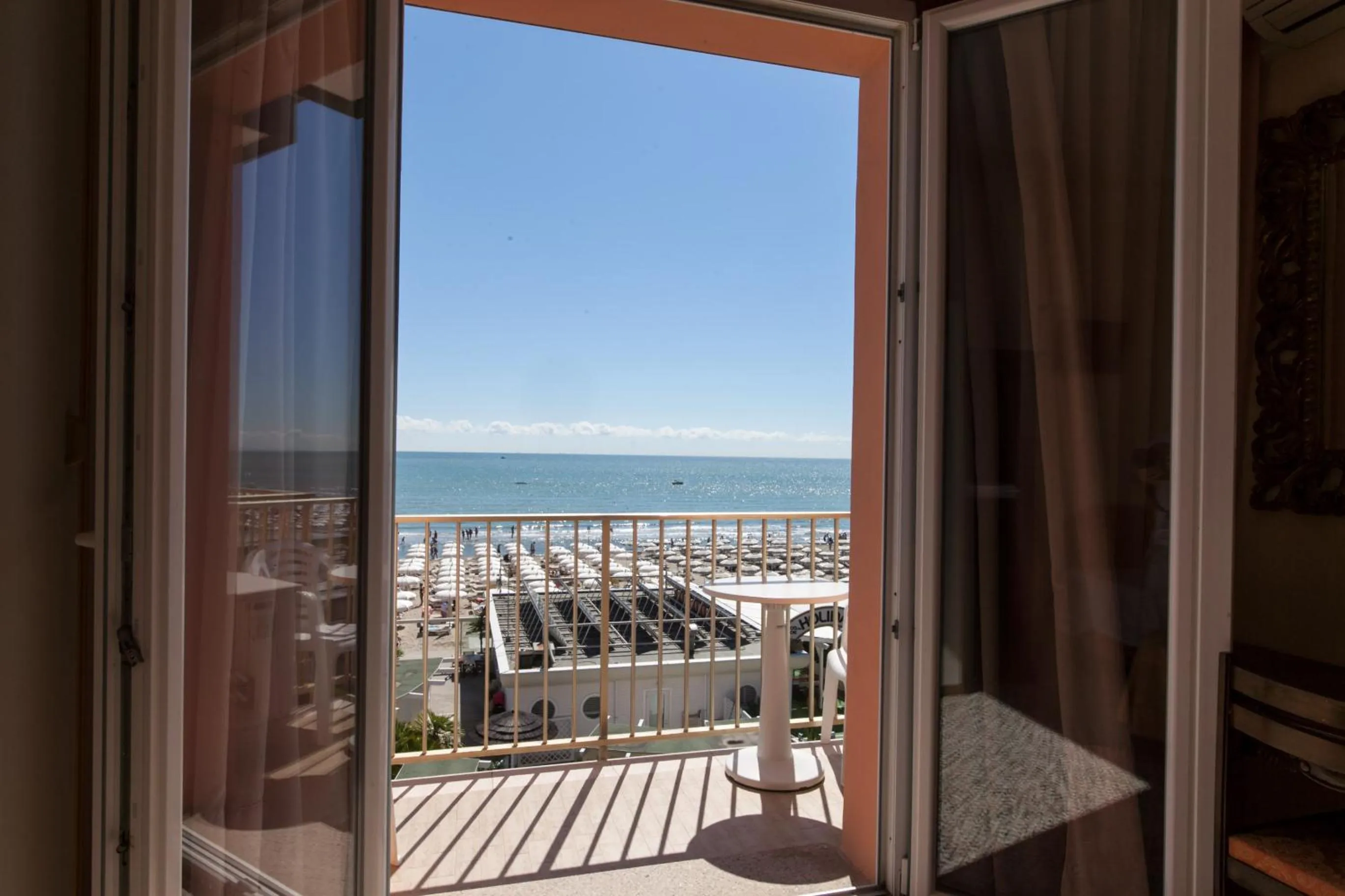 Sea view in Hotel Mayflower