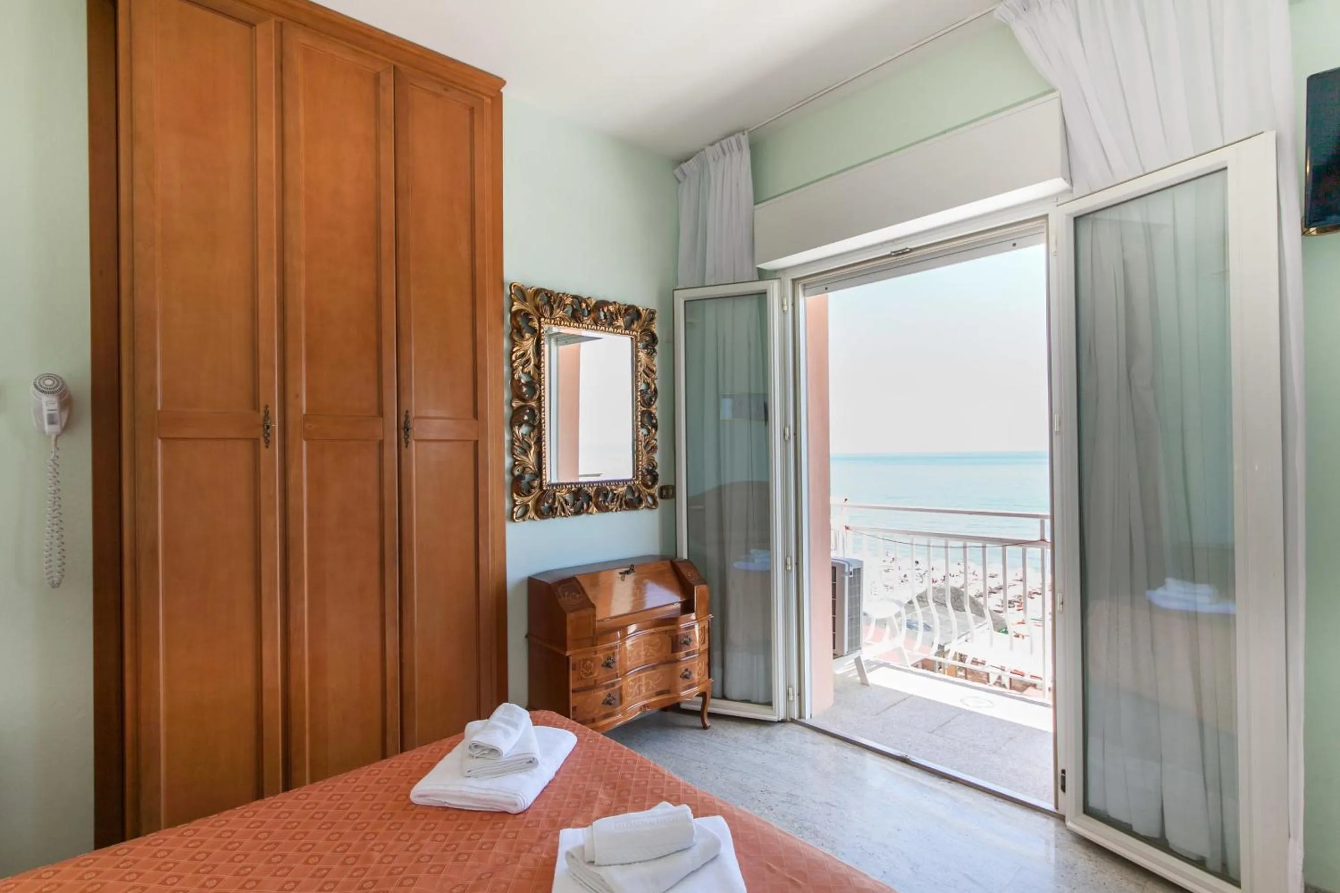 Balcony/Terrace in Hotel Mayflower