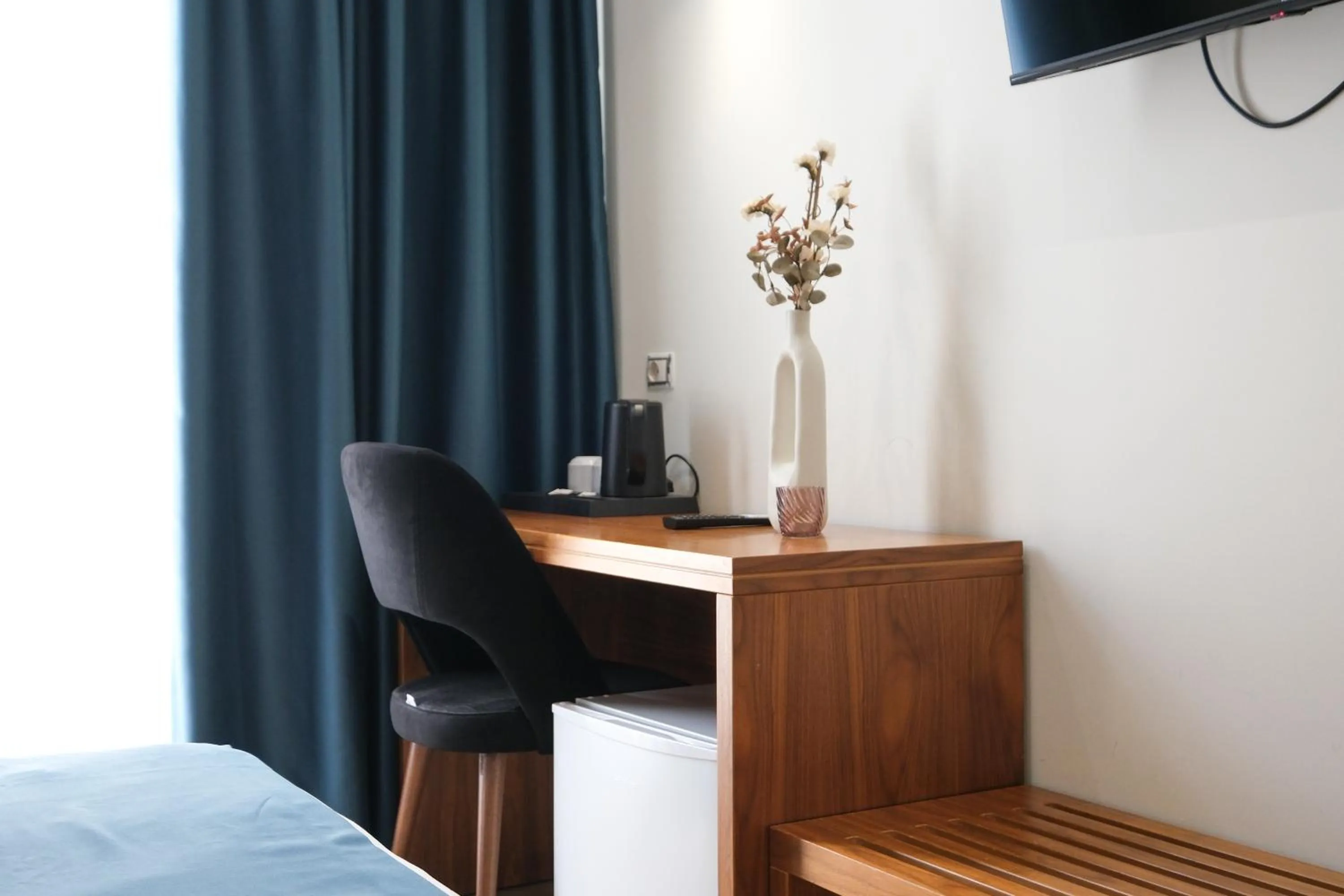 Bedroom, Bed in Golden City Hotel , Tirana