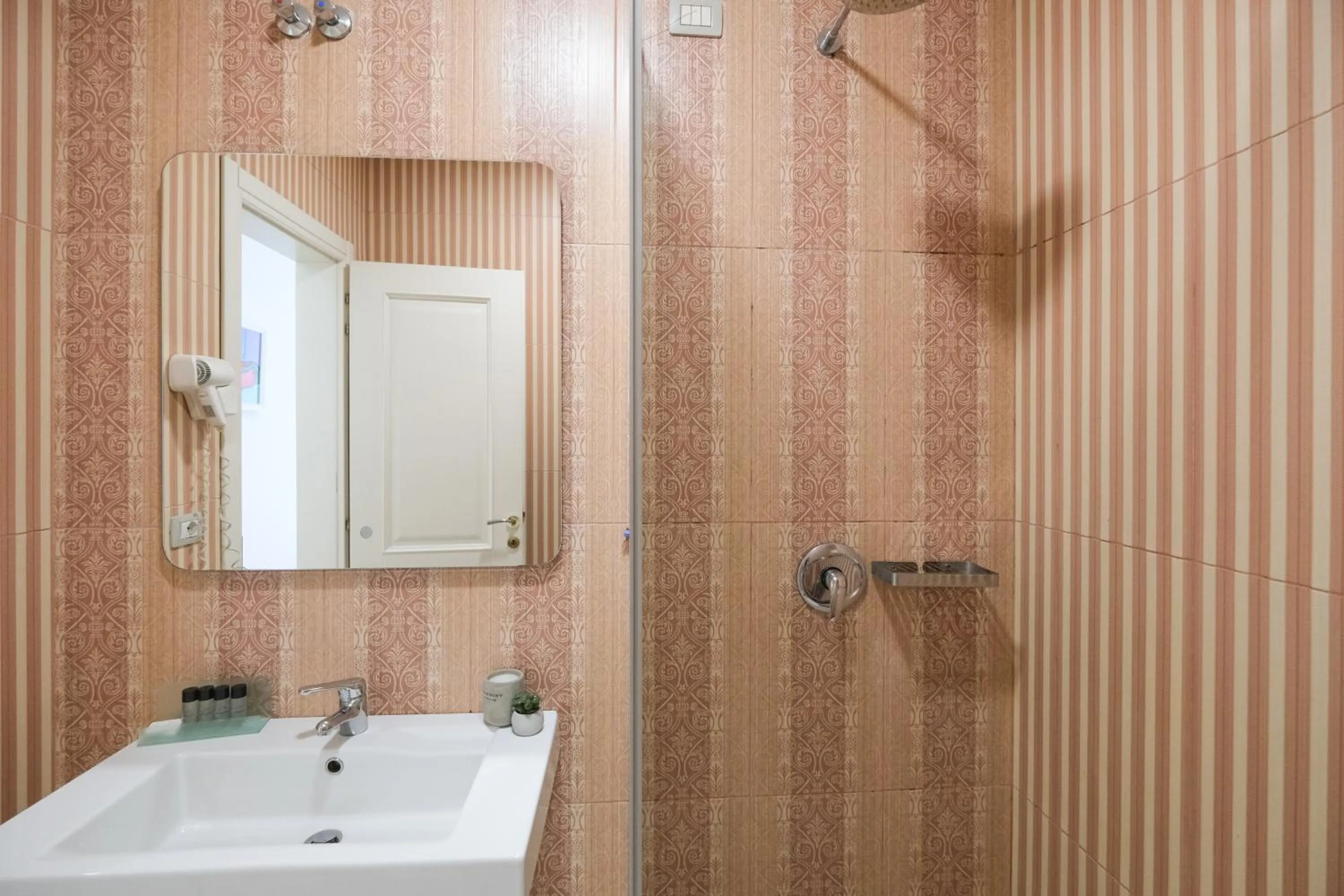 Bathroom in Golden City Hotel , Tirana