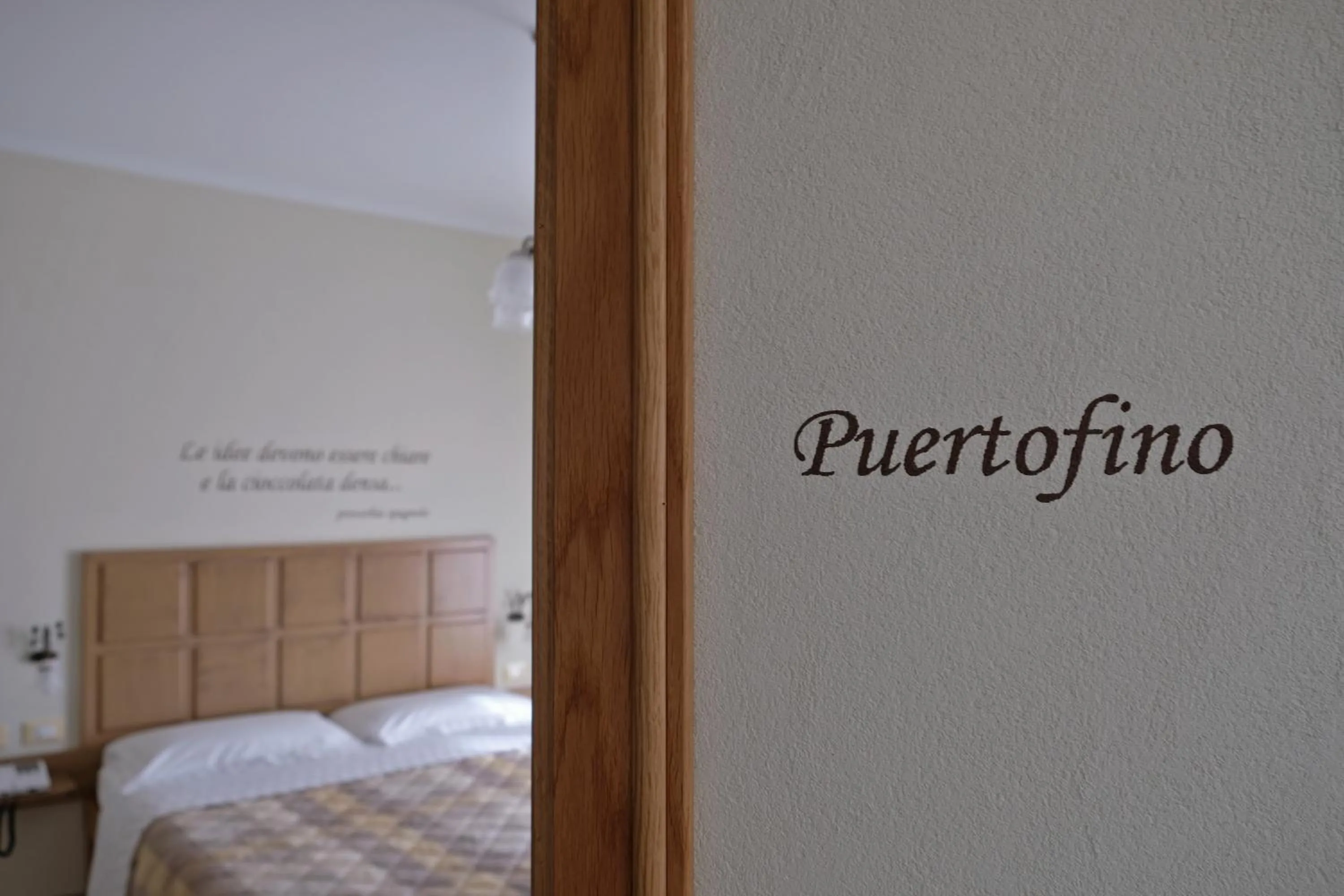 Photo of the whole room, Bed in ChocoHouse