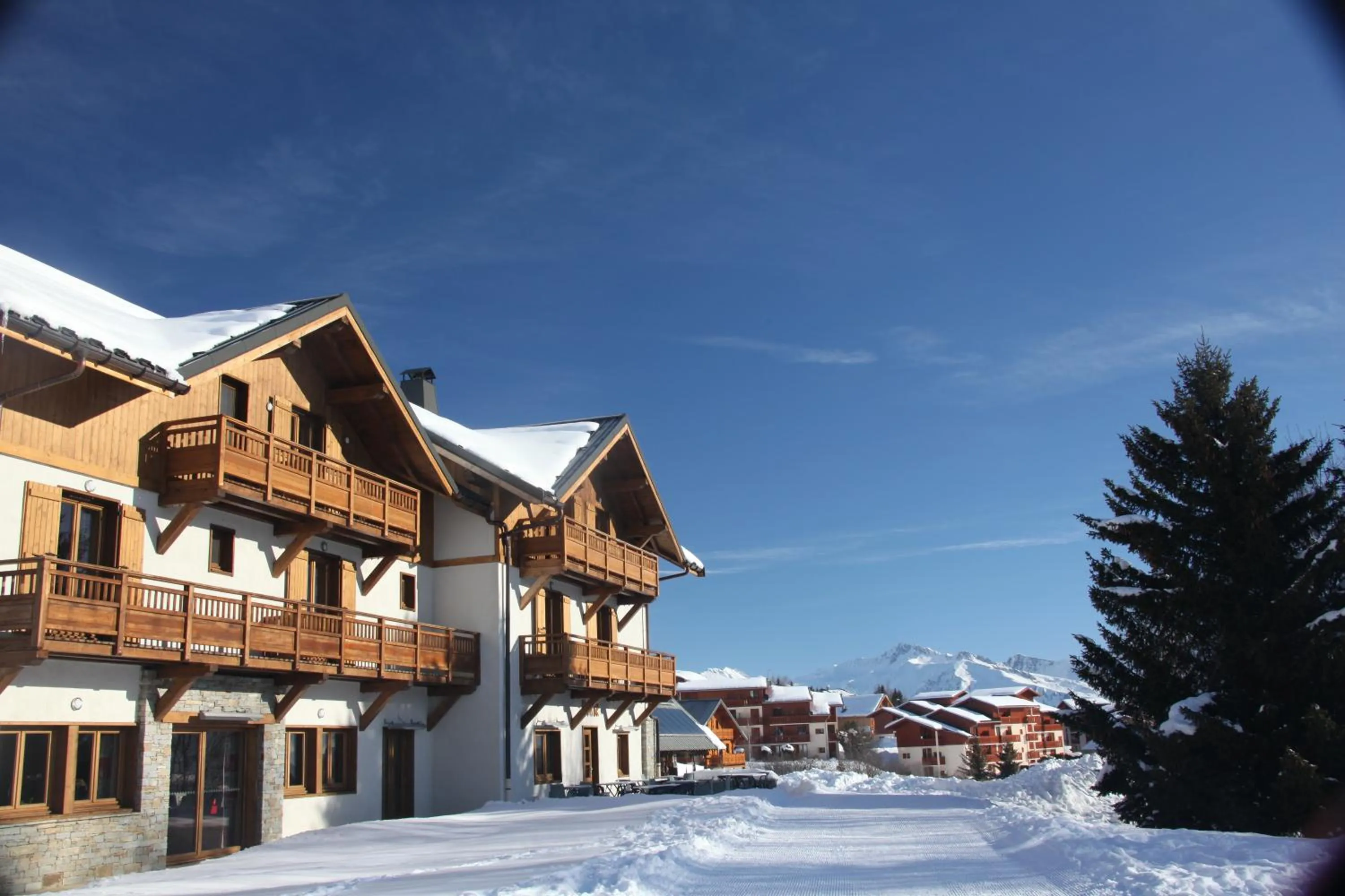 Facade/entrance in Chalet-Hôtel Le Beausoleil, The Originals Relais