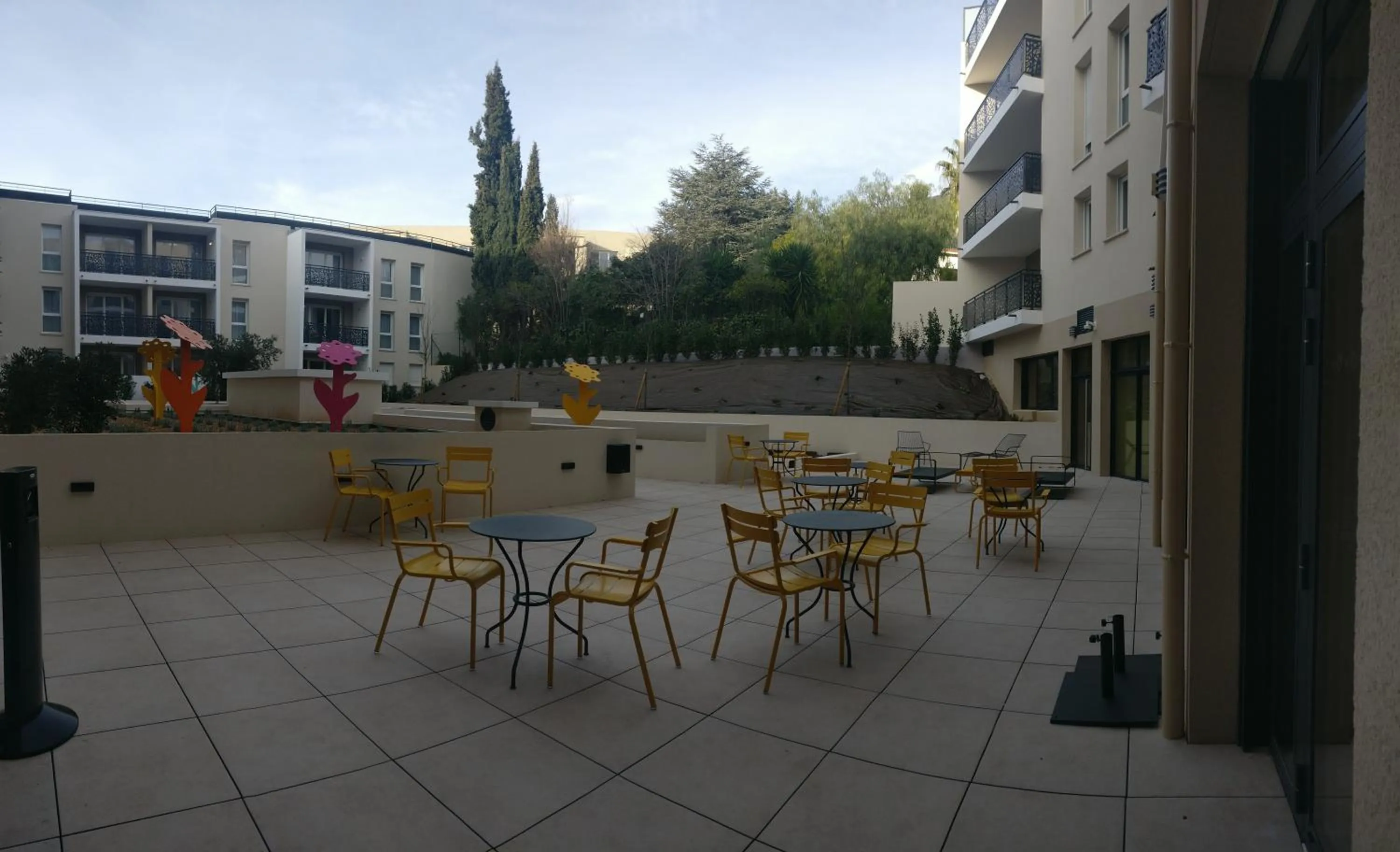 Property building in Domitys Terra Souleou