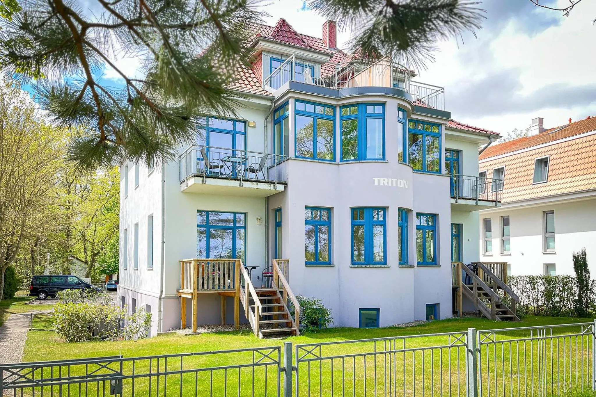 Property building in Villa Triton Wohnung 03