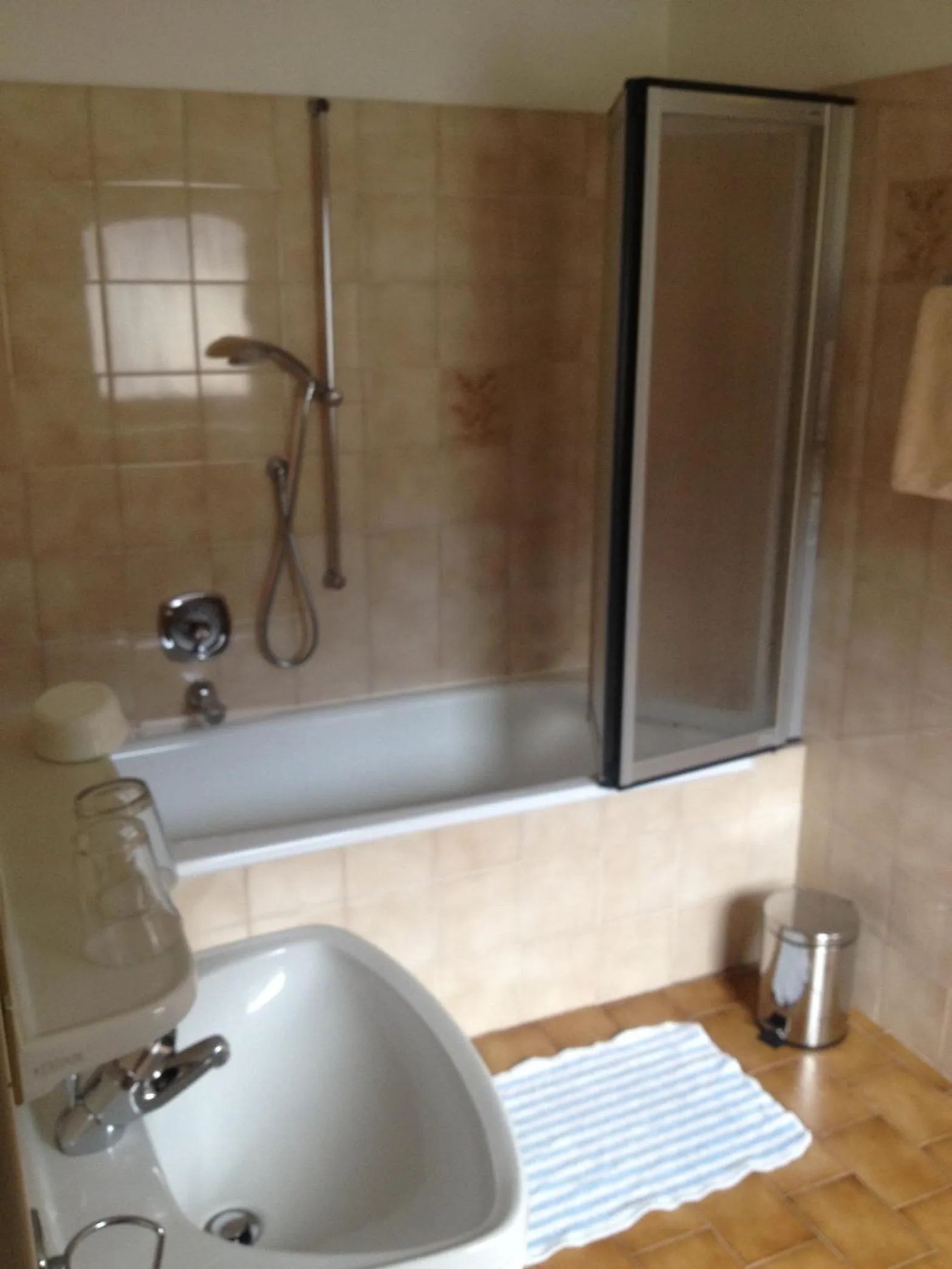 Bathroom in Garni Renzler