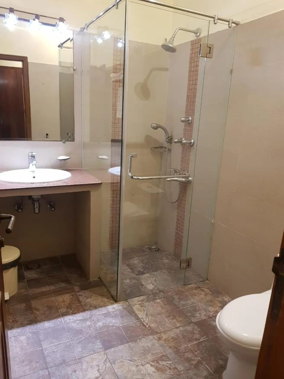 Bathroom in Dreamworld Resort, Hotel & Golf Course