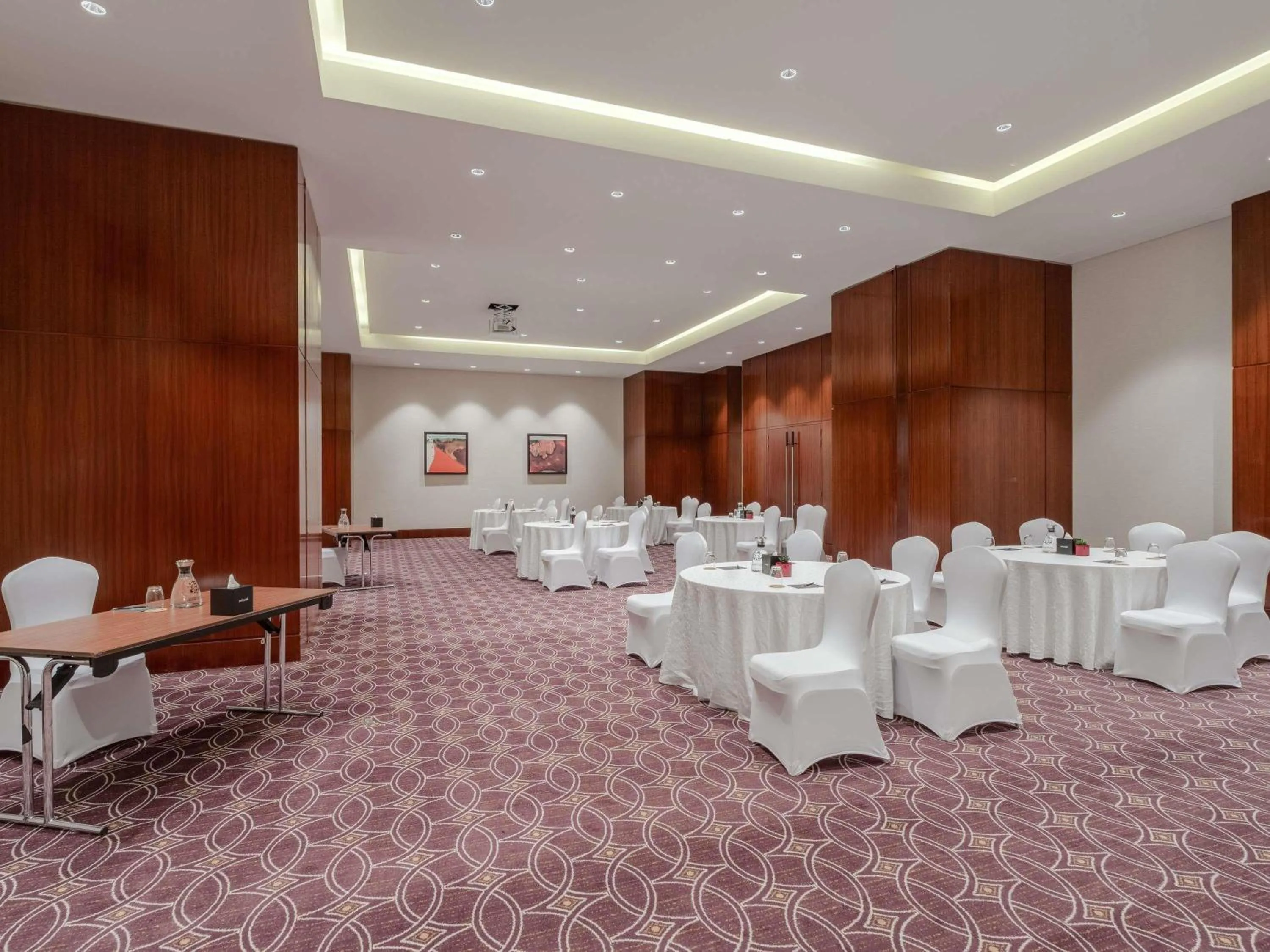 Meeting/conference room in Swissôtel Al Ghurair Dubai - Deira & Creek