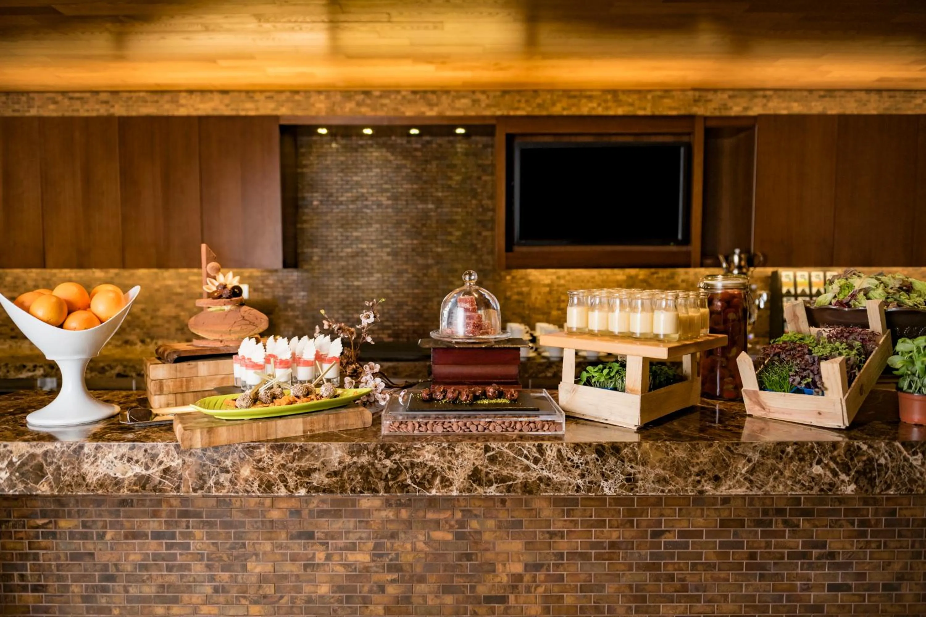 Food in Swissôtel Al Ghurair Dubai - Deira & Creek