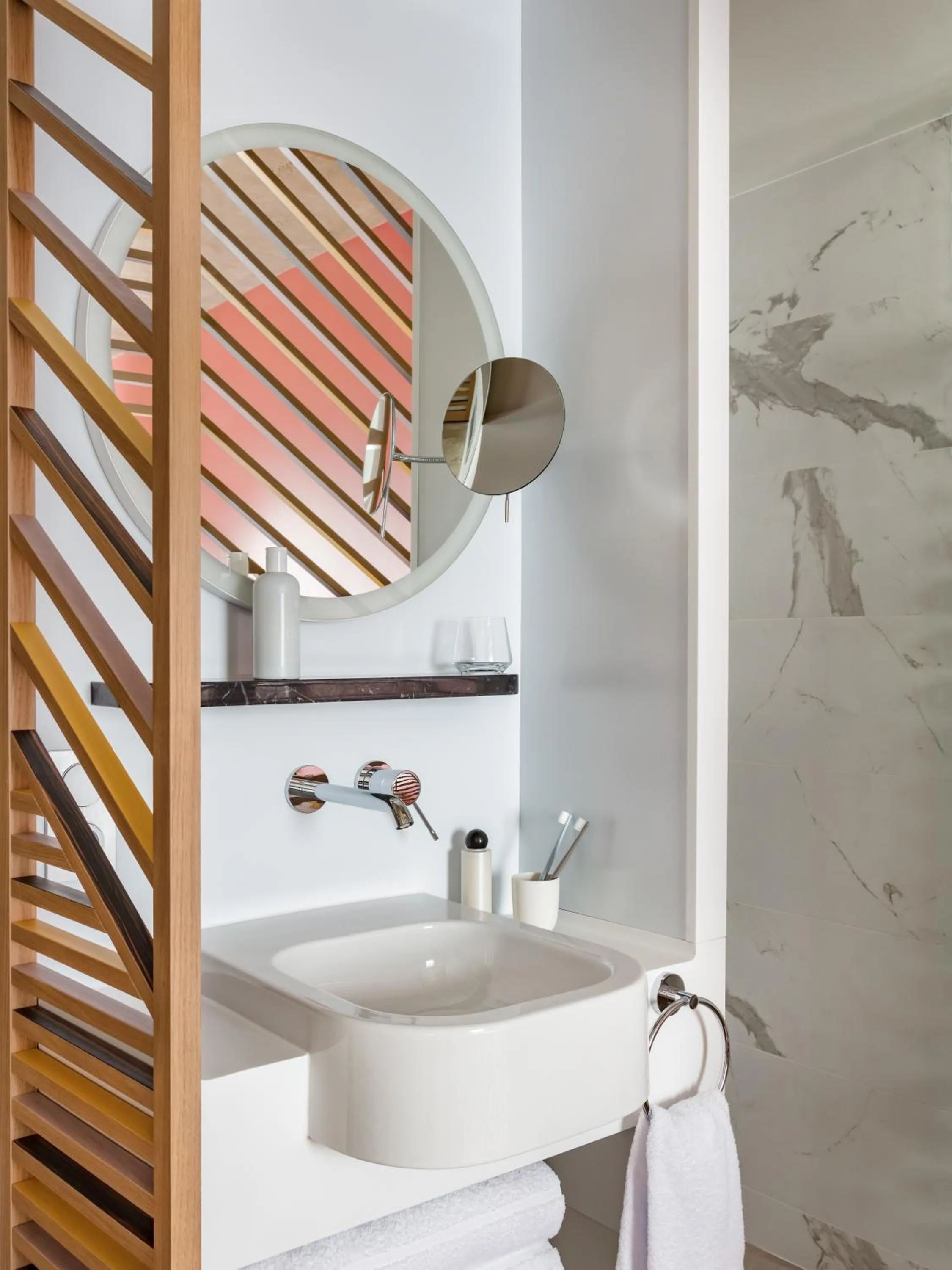 Bathroom in OKKO Hotels Paris Gare de l'Est