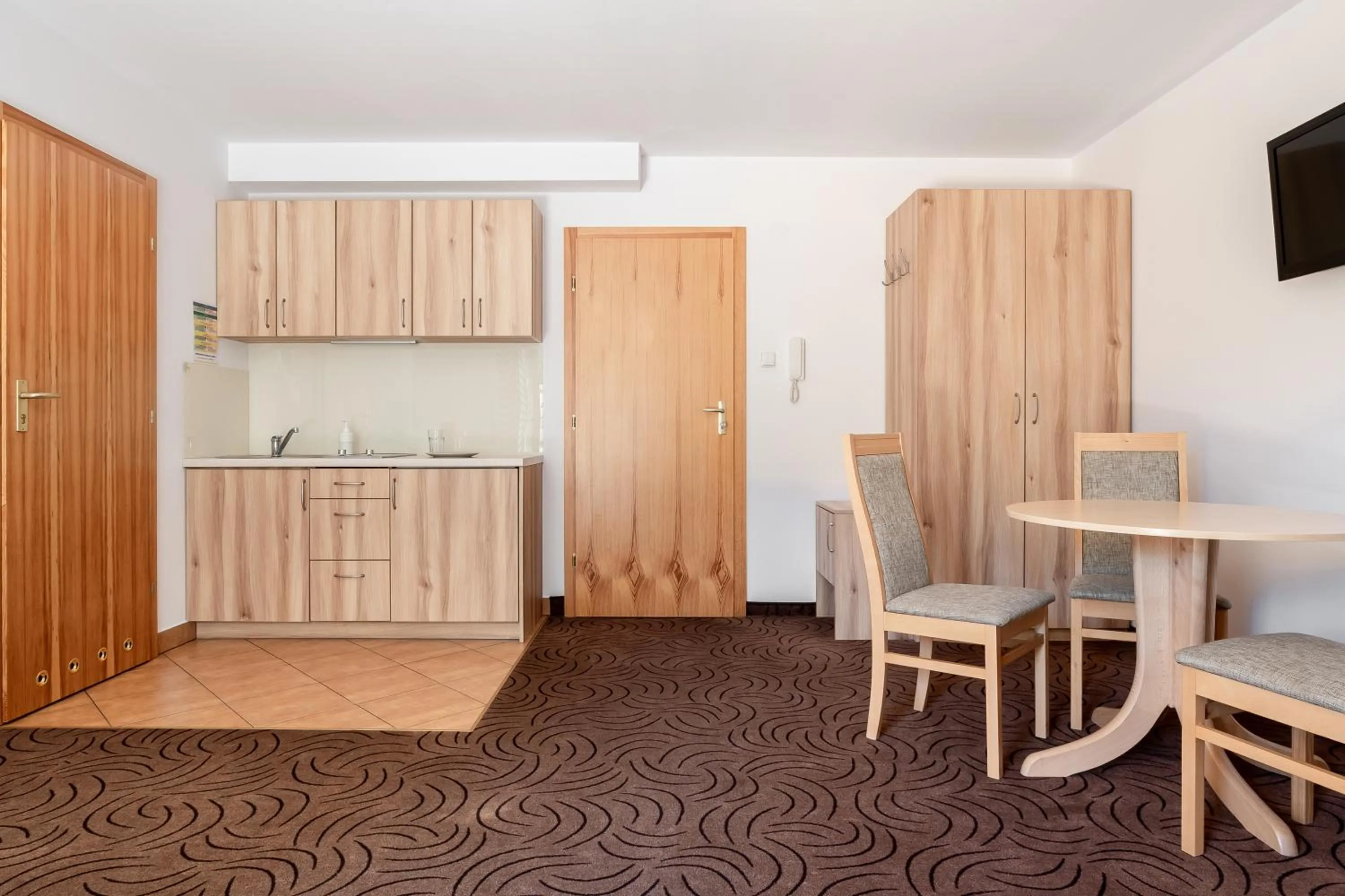 Apartment with Kitchenette (3 Adults) in Cubryna