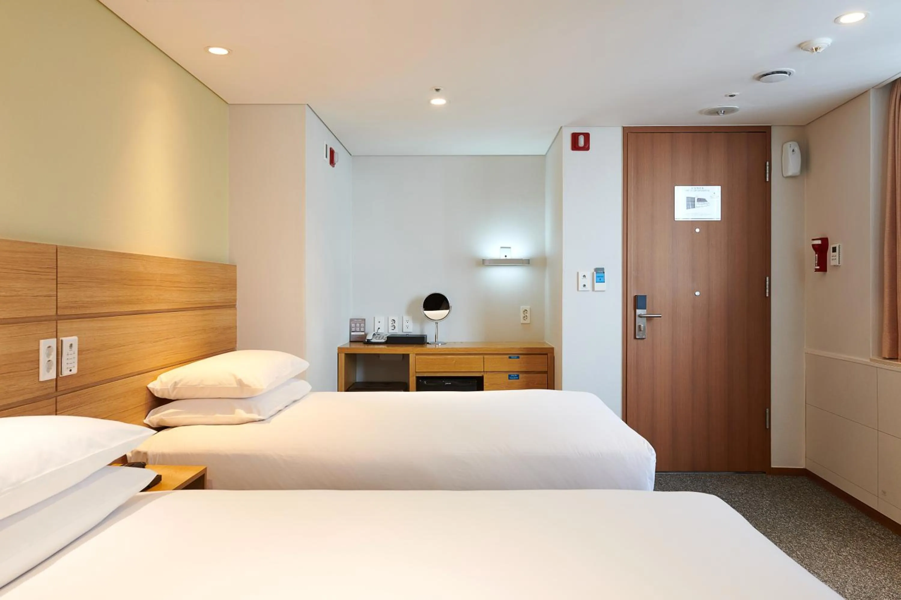 Decorative detail, Bed in Nine Tree by Parnas Seoul Myeongdong 1