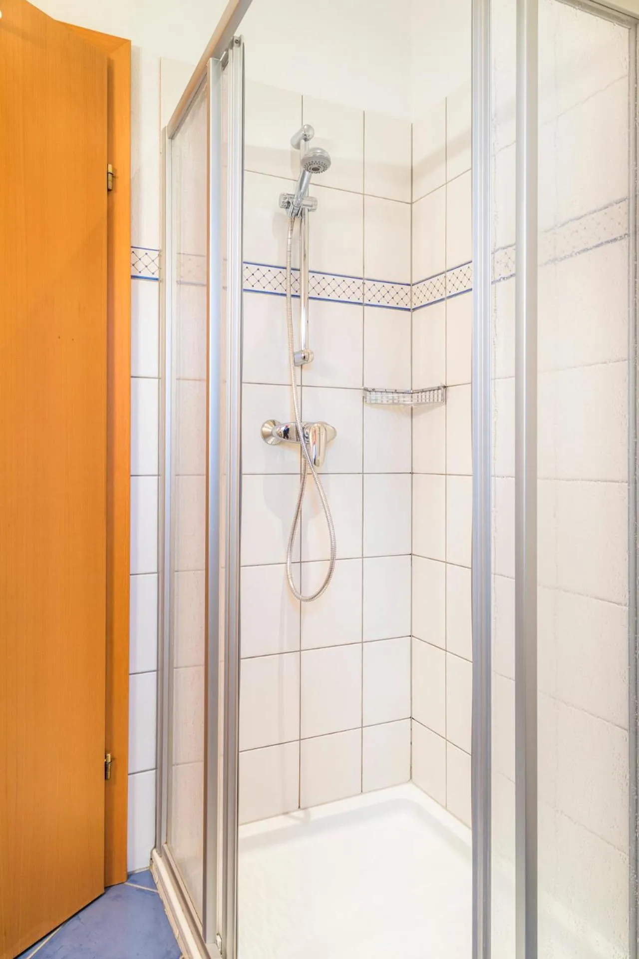 Shower in Daarhof