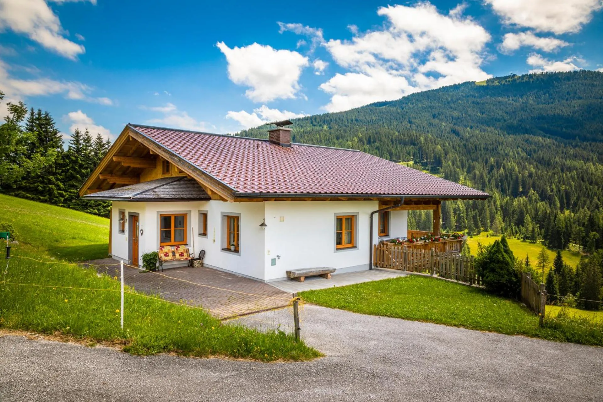 Property building in Daarhof