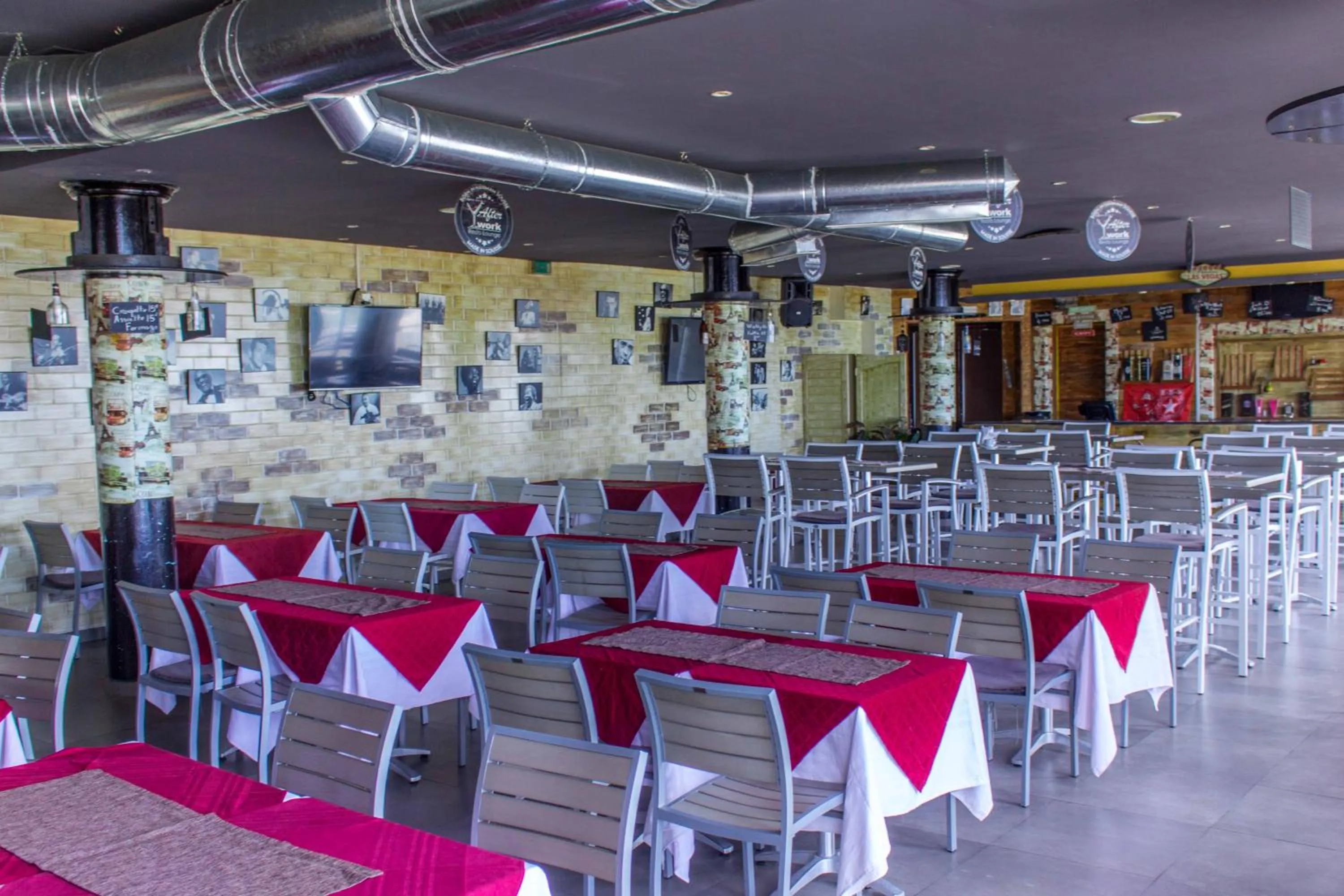 Restaurant/places to eat in Hotel Dreams Beach