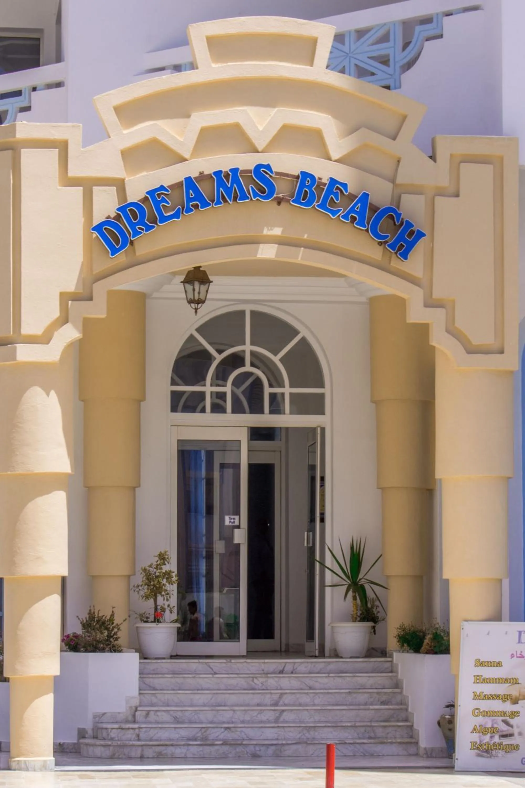 Hotel Dreams Beach