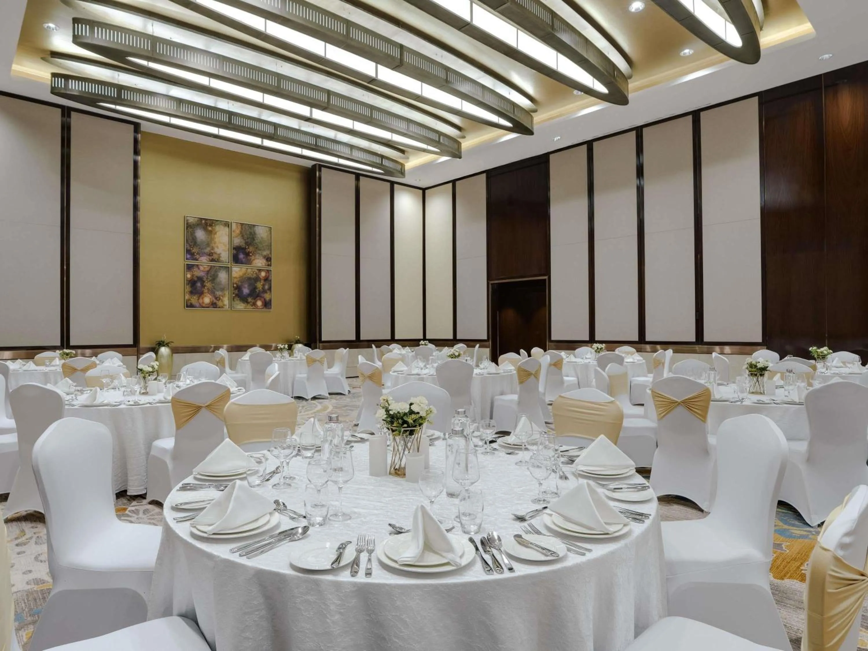 Meeting/conference room in Swissôtel Living Al Ghurair Dubai - Deira - Apartments