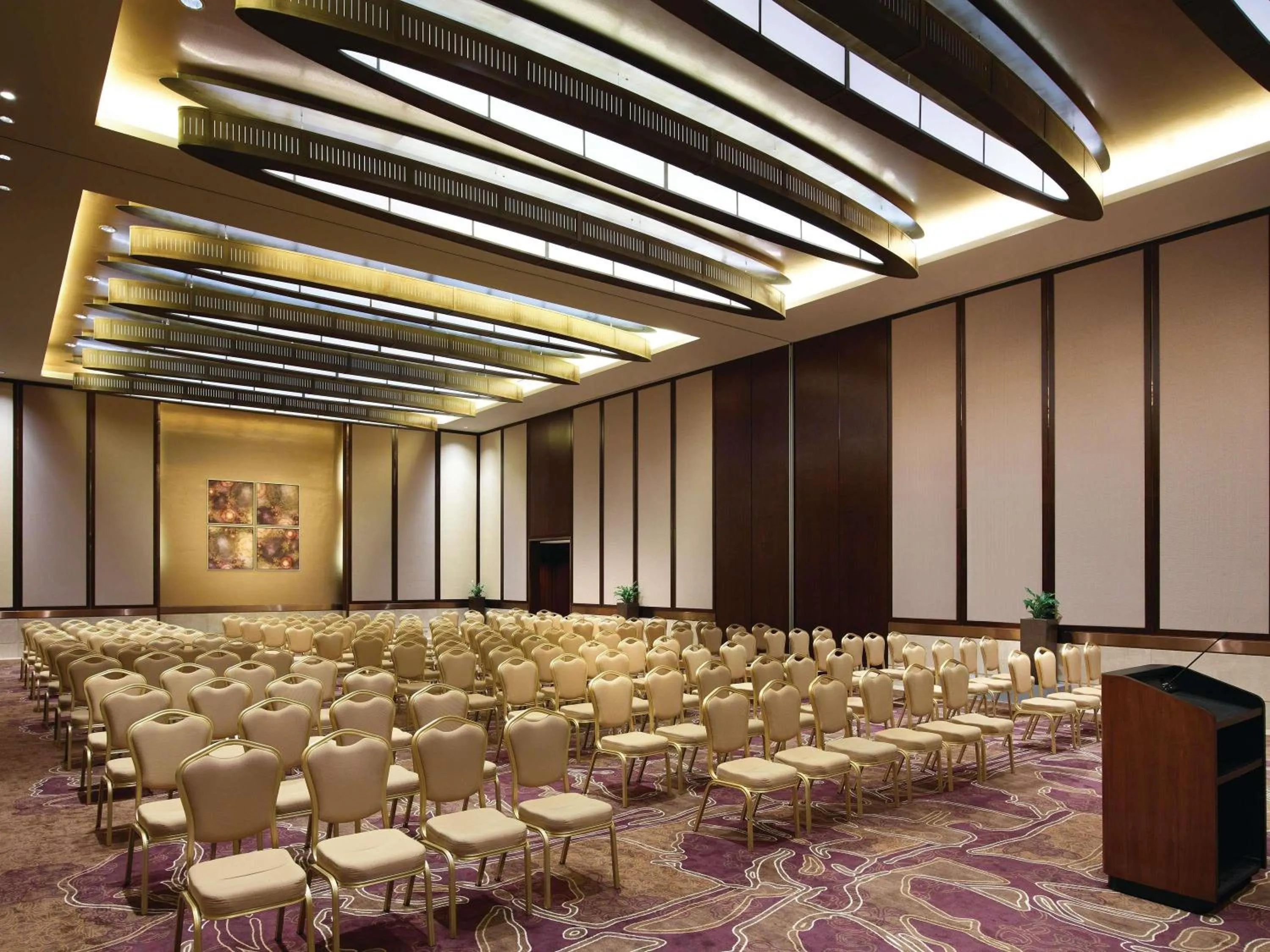 Meeting/conference room in Swissôtel Living Al Ghurair Dubai - Deira - Apartments