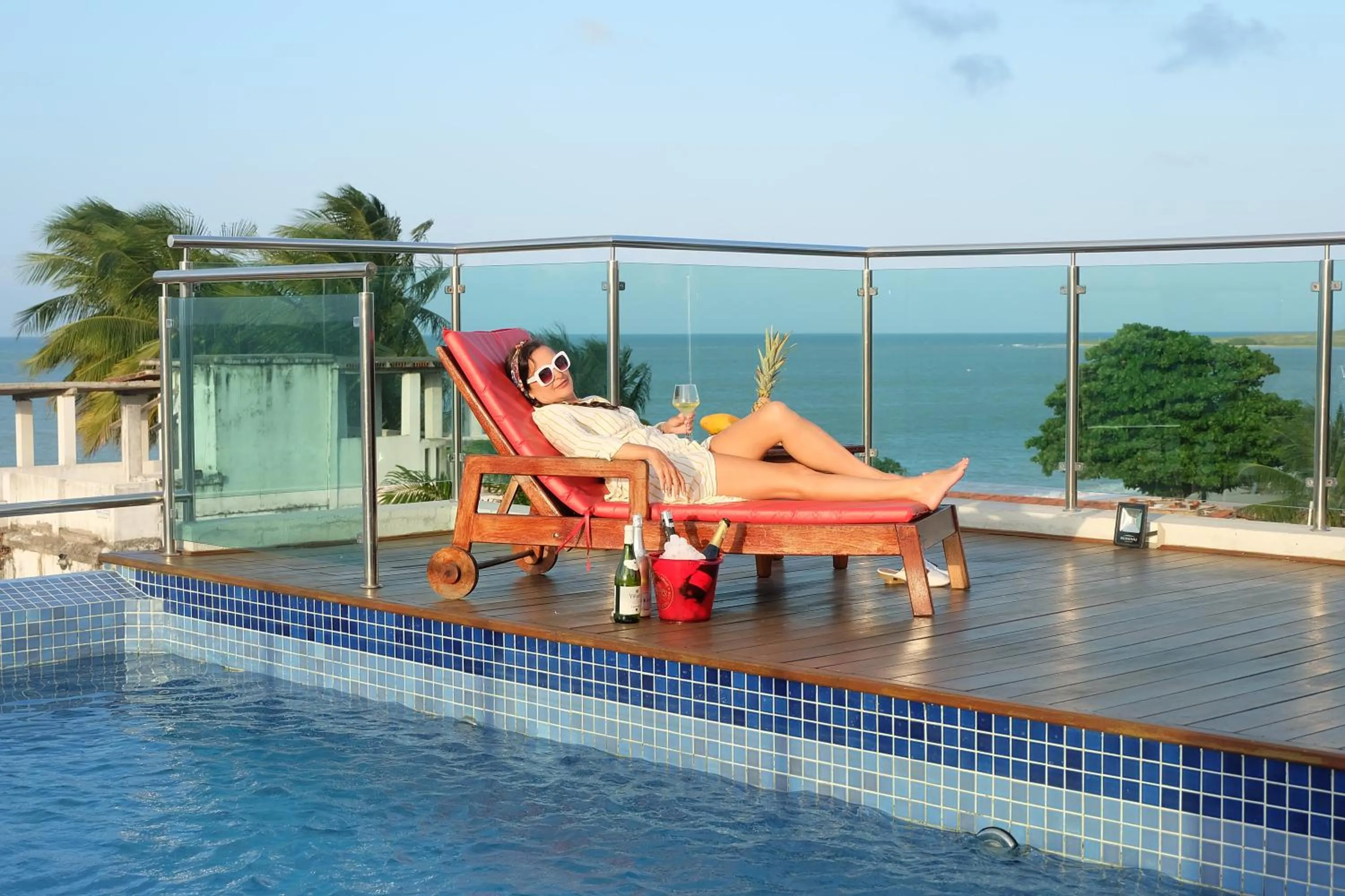 People in Relais de Charme Boutique Hotel Pititinga