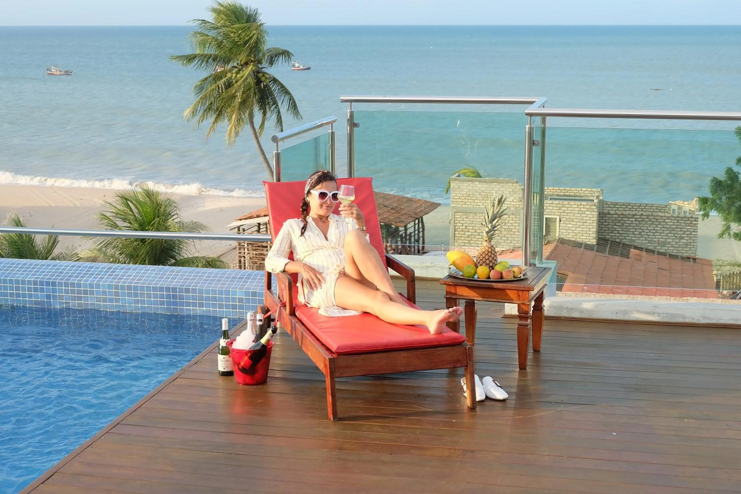 People in Relais de Charme Boutique Hotel Pititinga