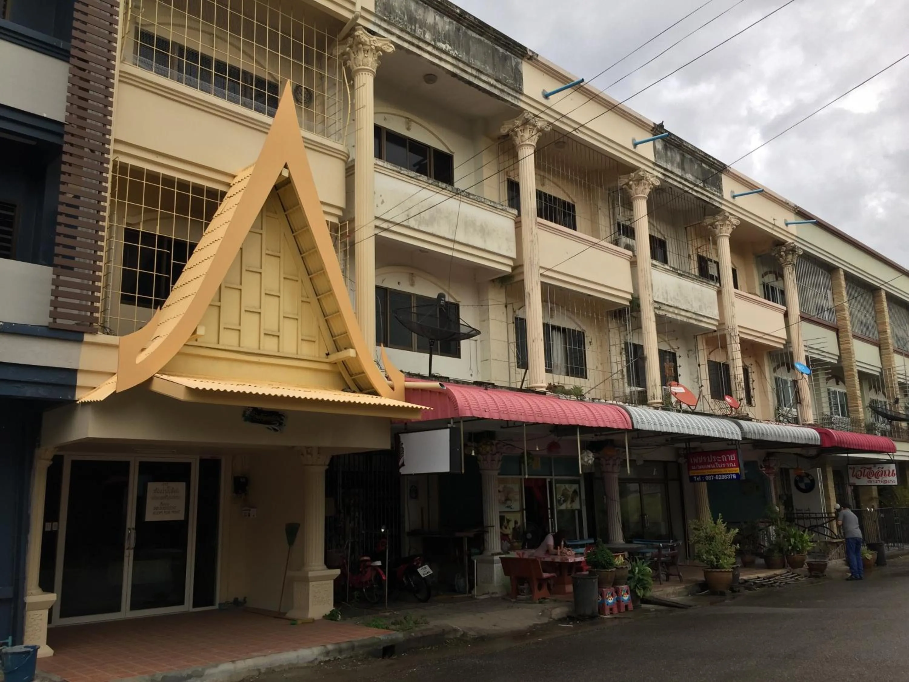Property building in Kantawan House