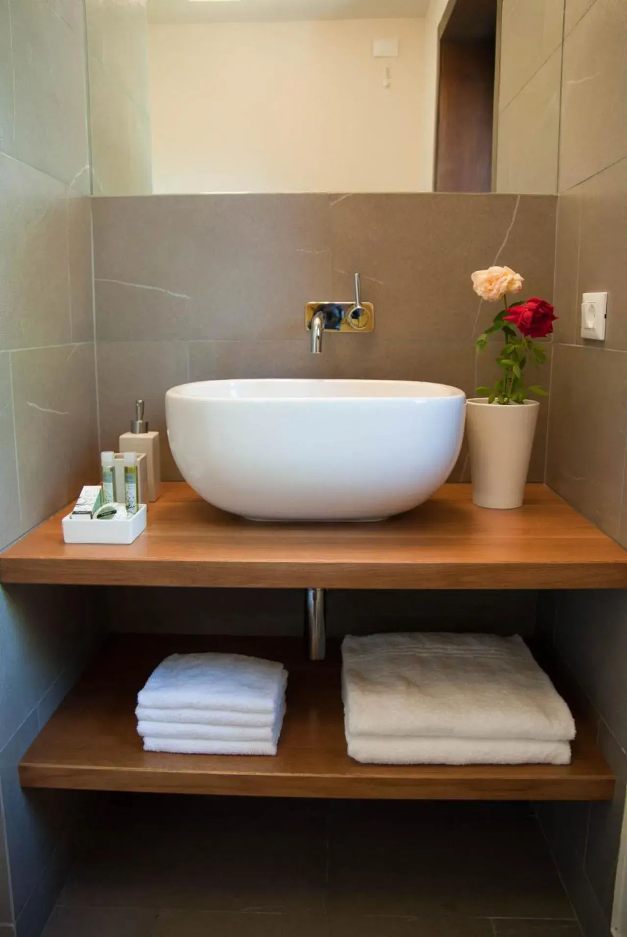 Suite with Garden View - single occupancy in Principessa Pio Suite with Garden View - single occupancy in Principessa Pio