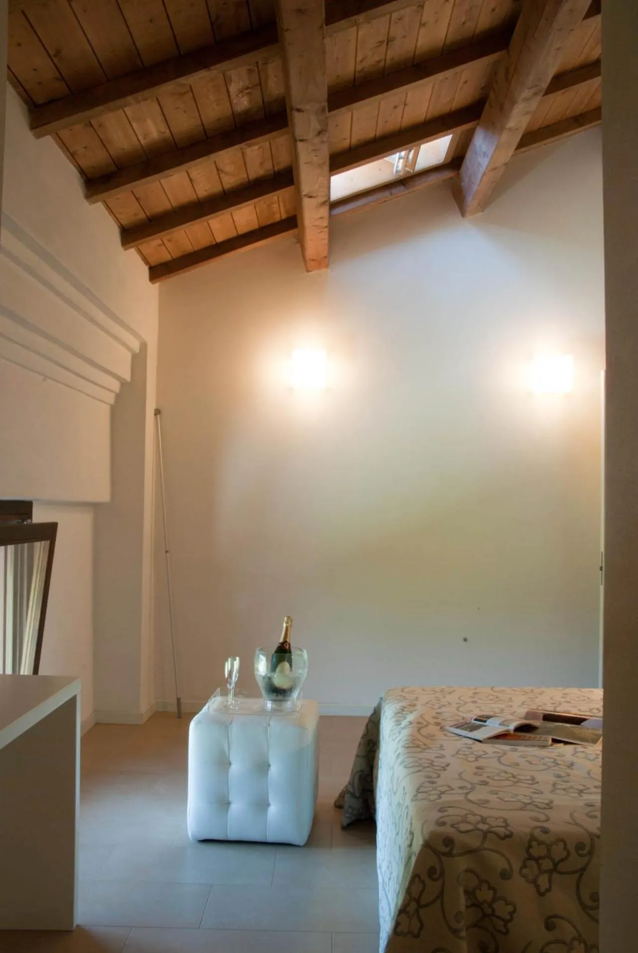 Photo of the whole room, Bed in Principessa Pio