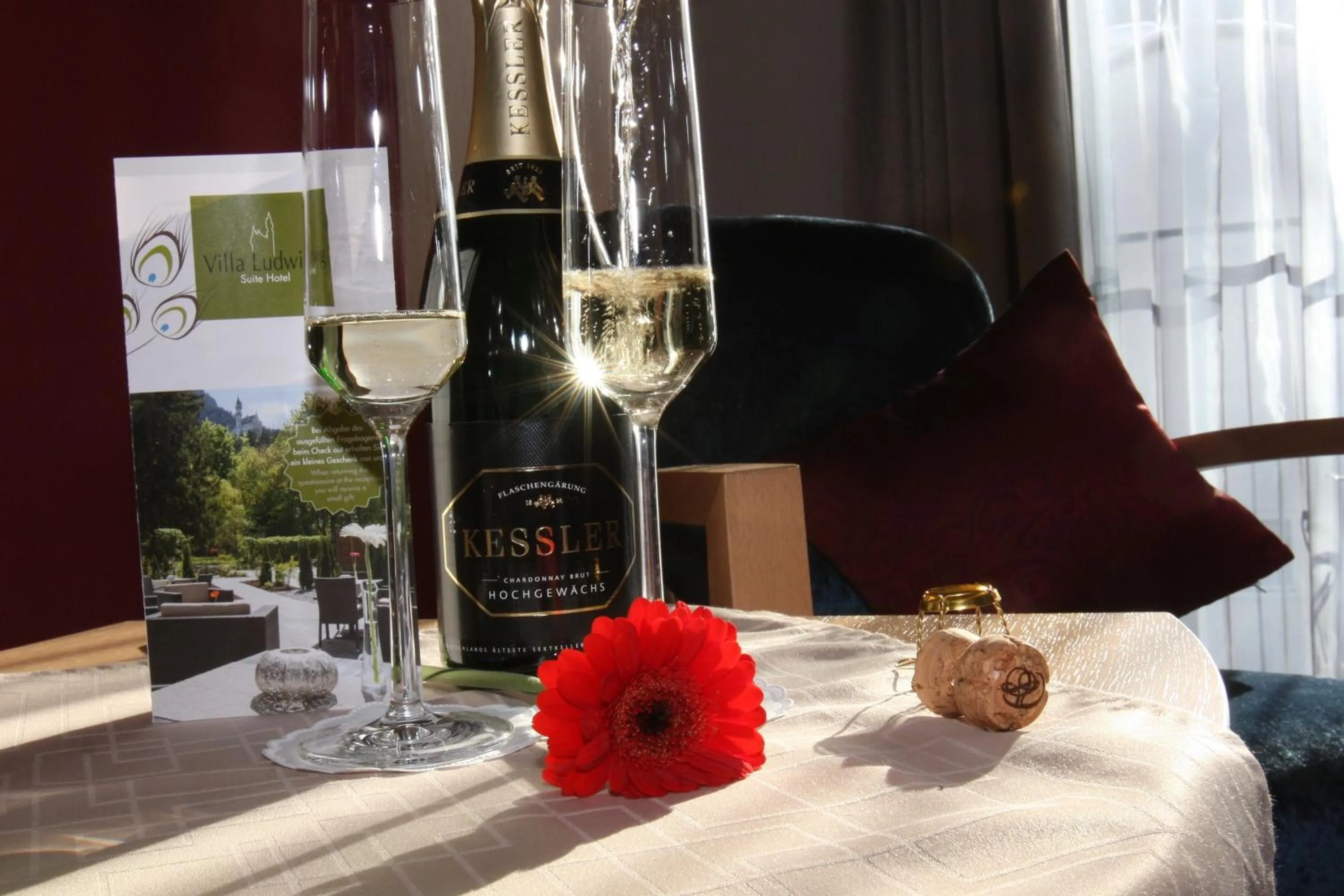 Restaurant/places to eat in Villa Ludwig Suite Hotel