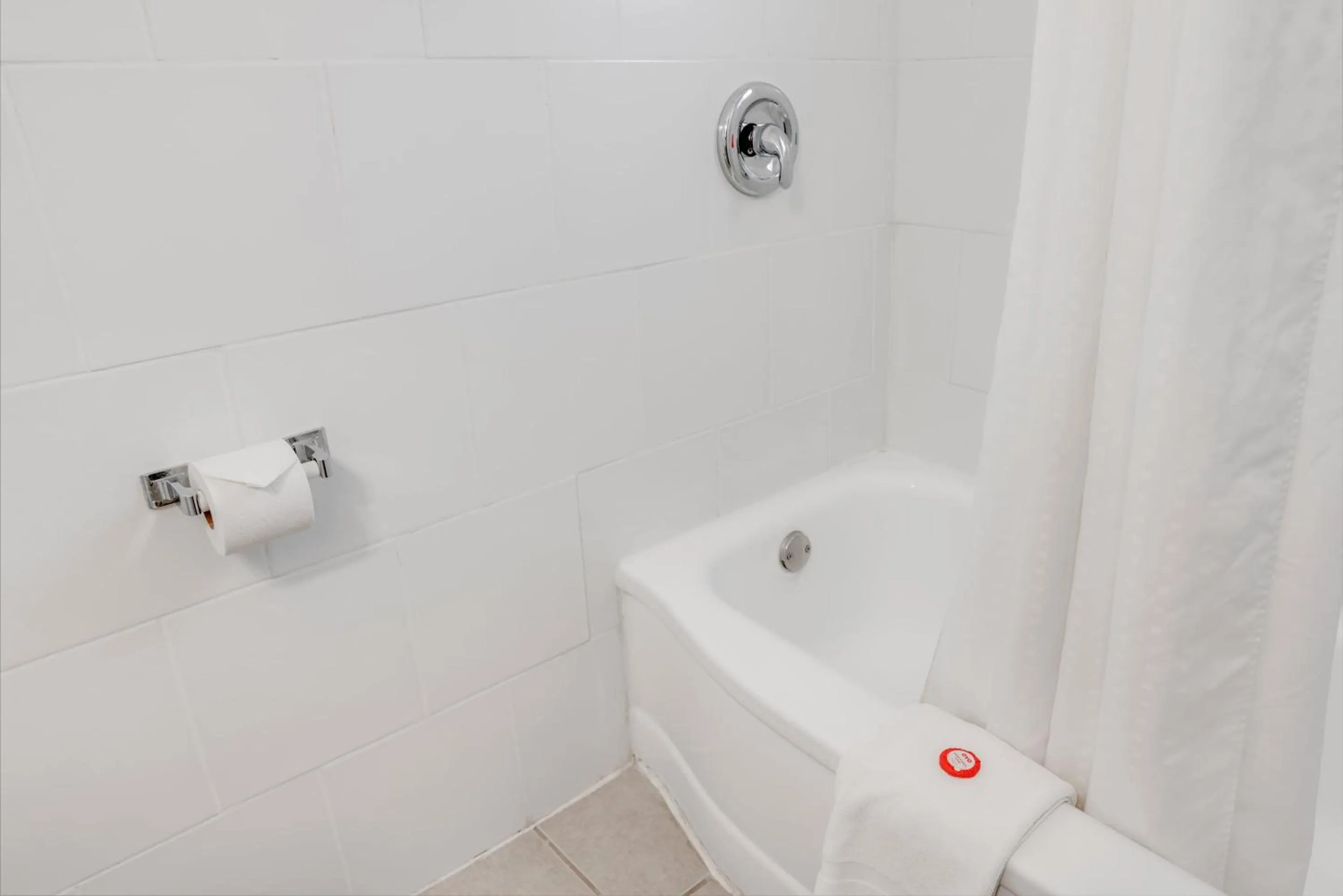 Bathroom in OYO Hotel Liberal, Kansas