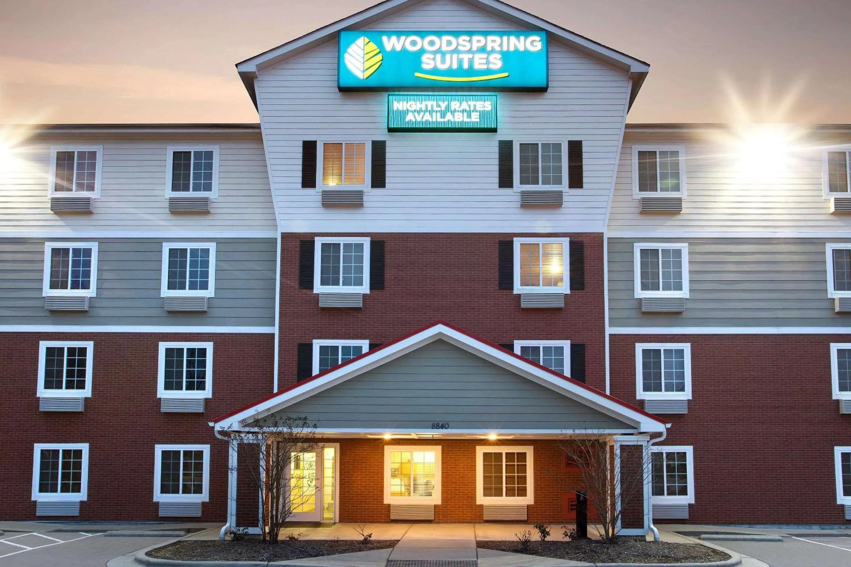 Property building in WoodSpring Suites Raleigh Northeast Wake Forest