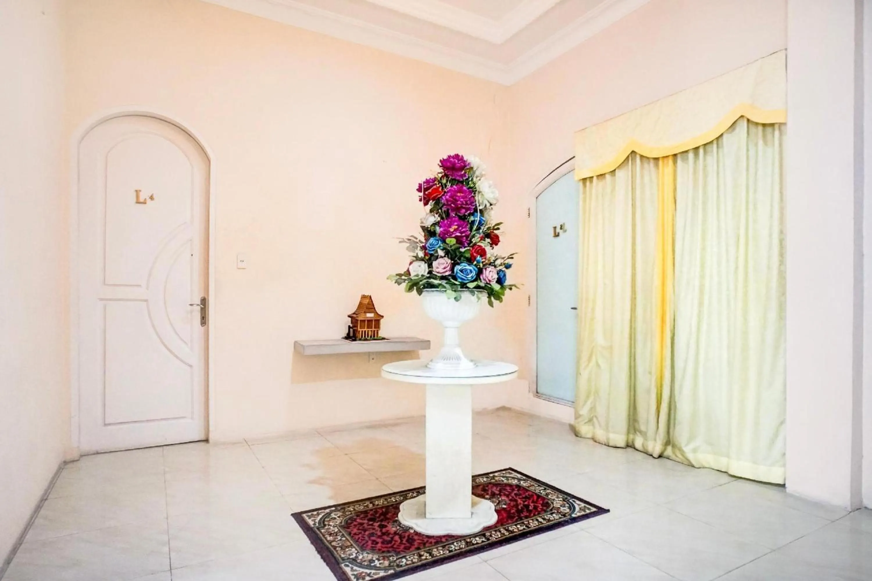 Area and facilities in RedDoorz At Ralica Grand Palladium Medan