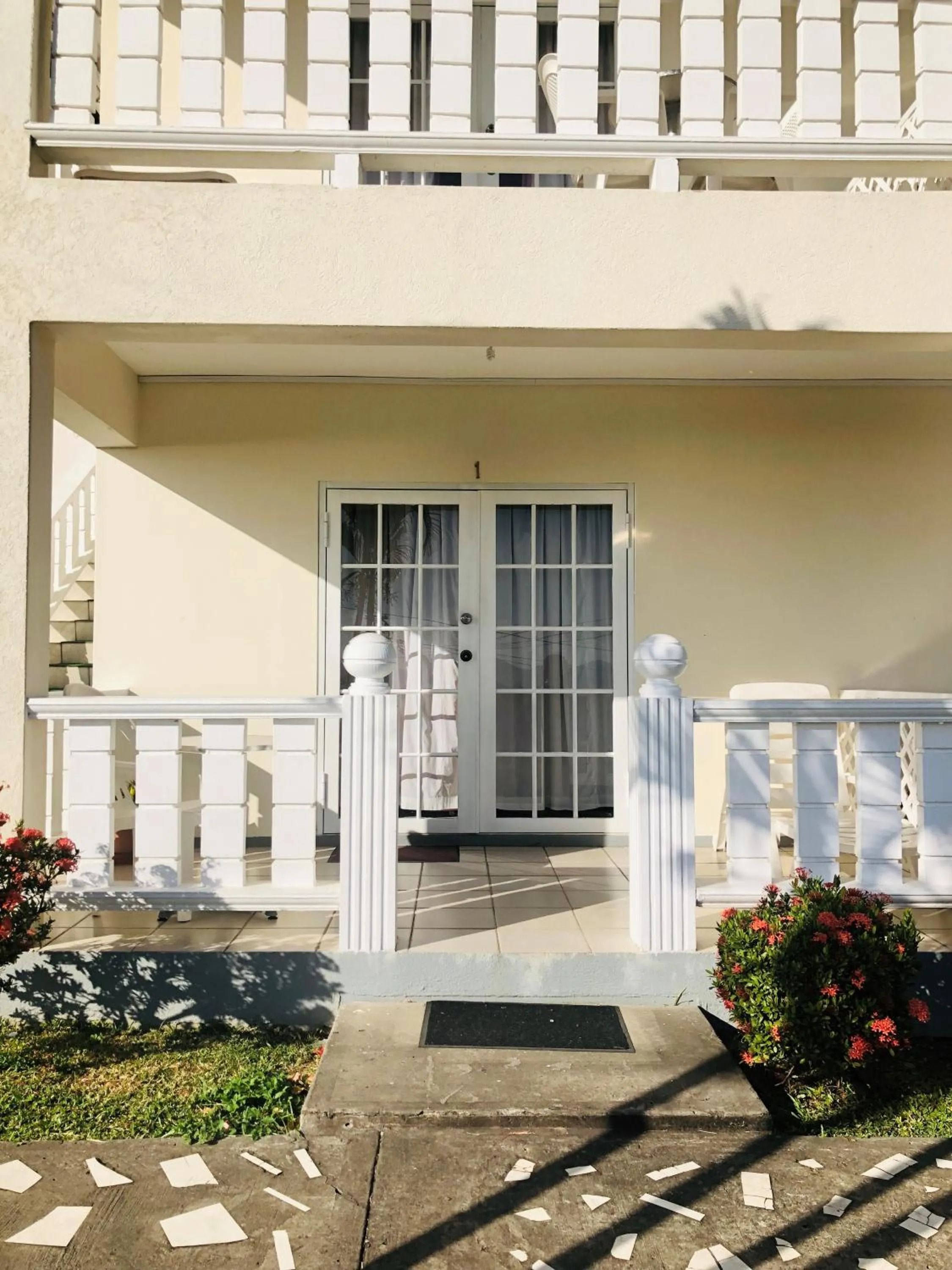 Rosewood Apartment Hotel