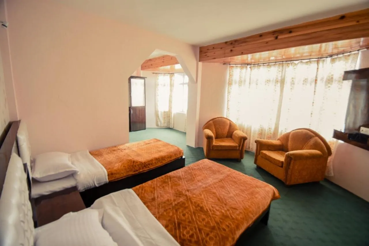 Bed in Hotel Paradiso