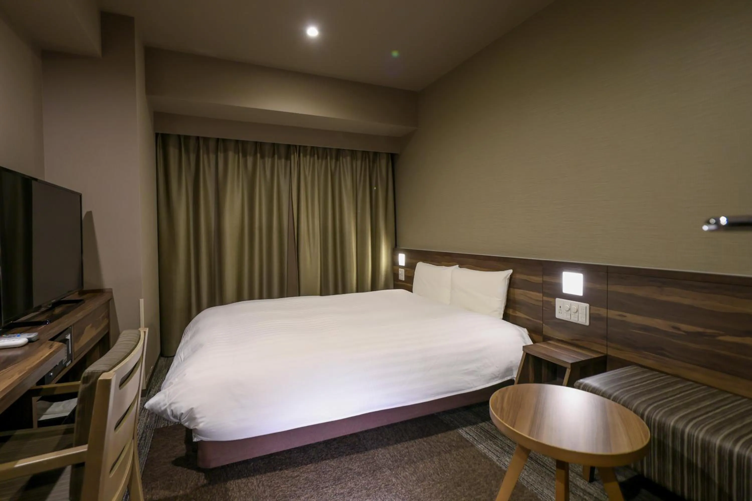 Bedroom, Bed in Dormy Inn Premium Fukui Natural Hot Spring