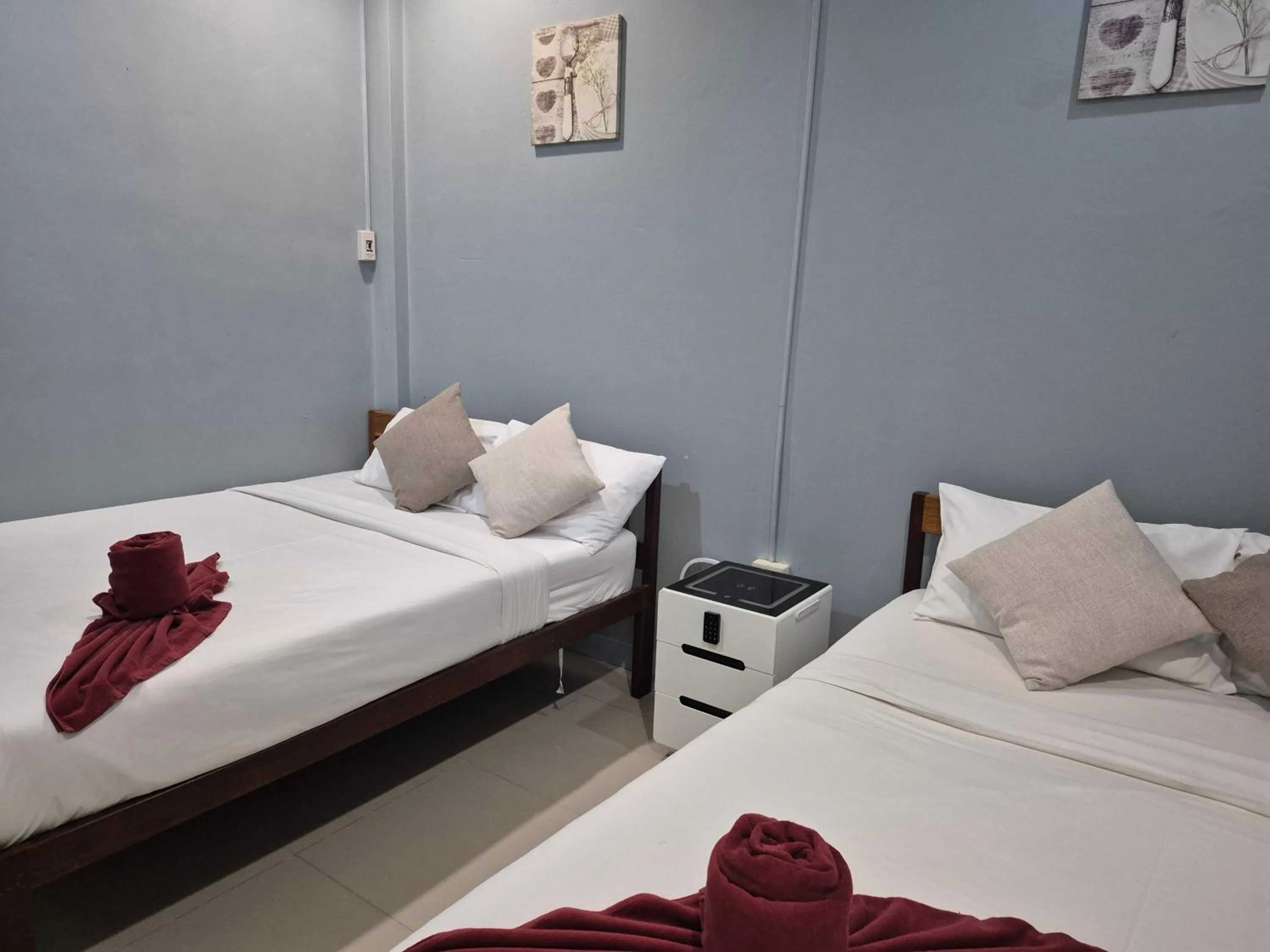 Bed in Samed Your House Family Room