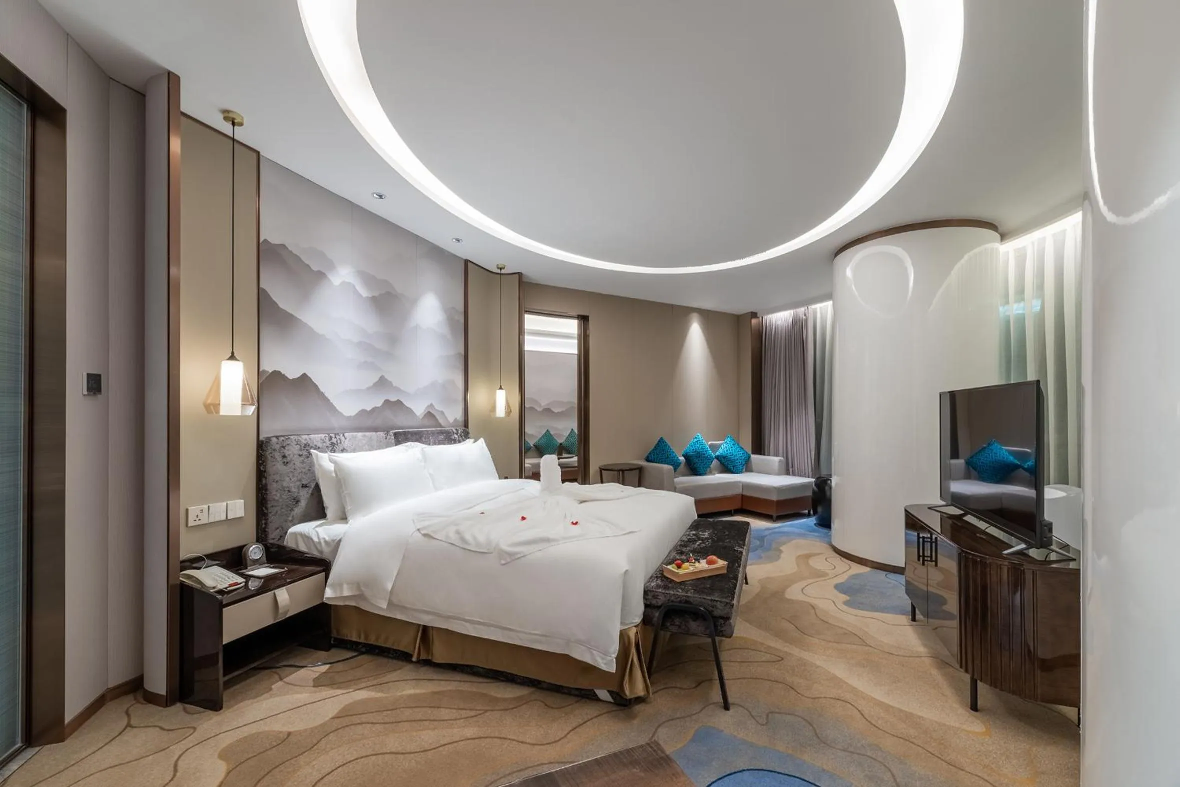 Bed in Auto City Ruili Hotel