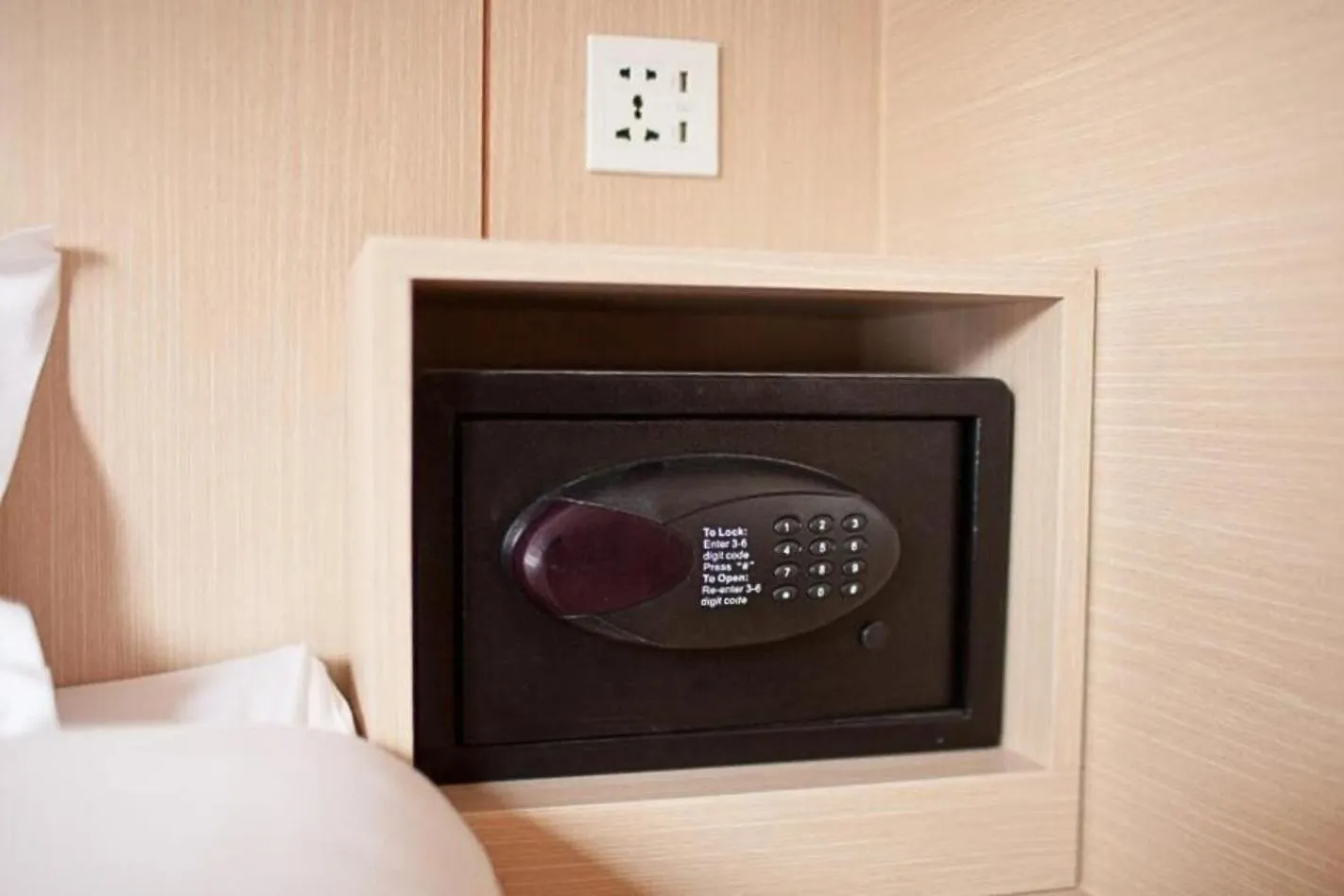 safe in Cubic Bed Pratunam