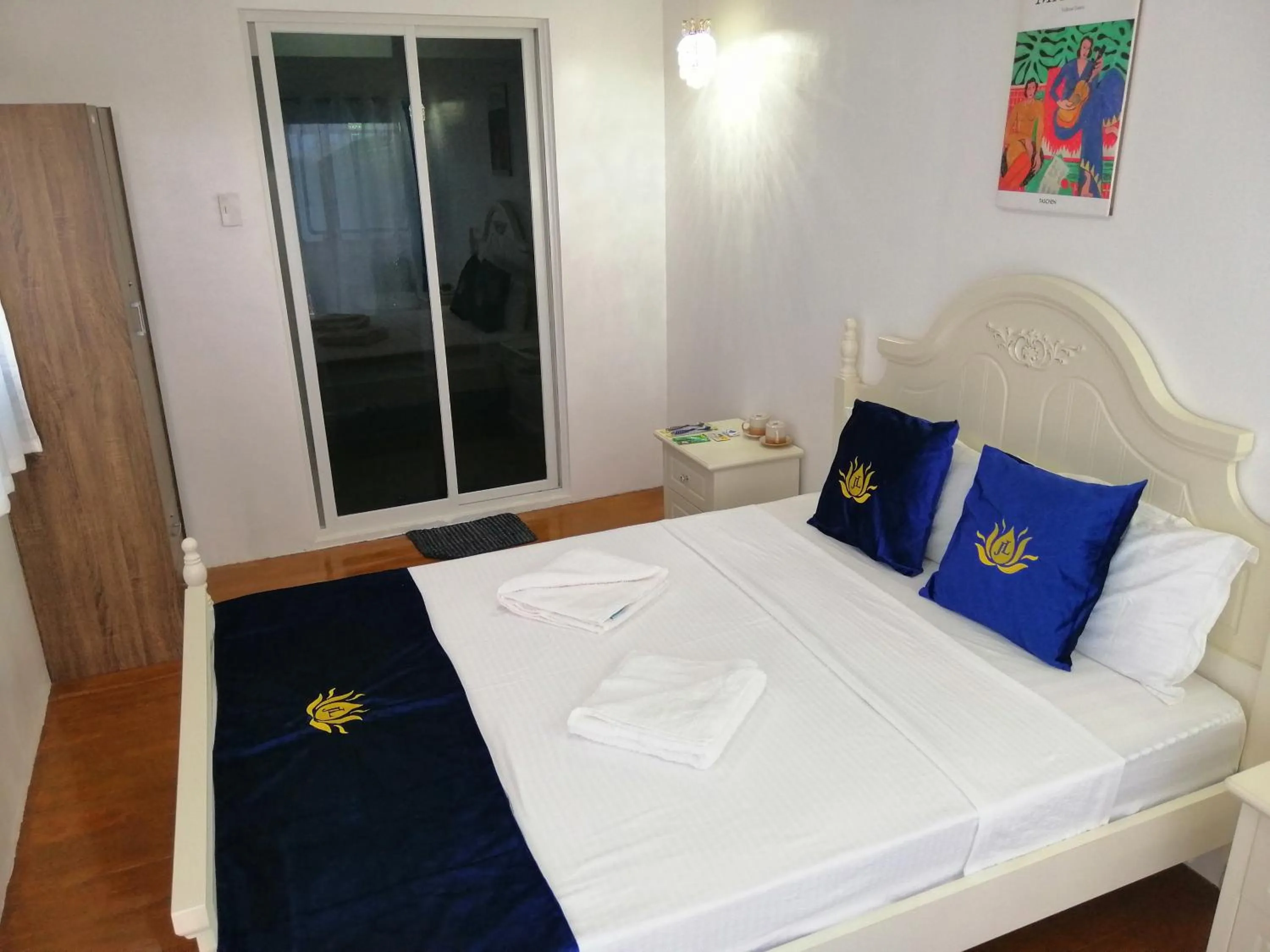 Bed in Eastern Garan Hen Yuan Resort