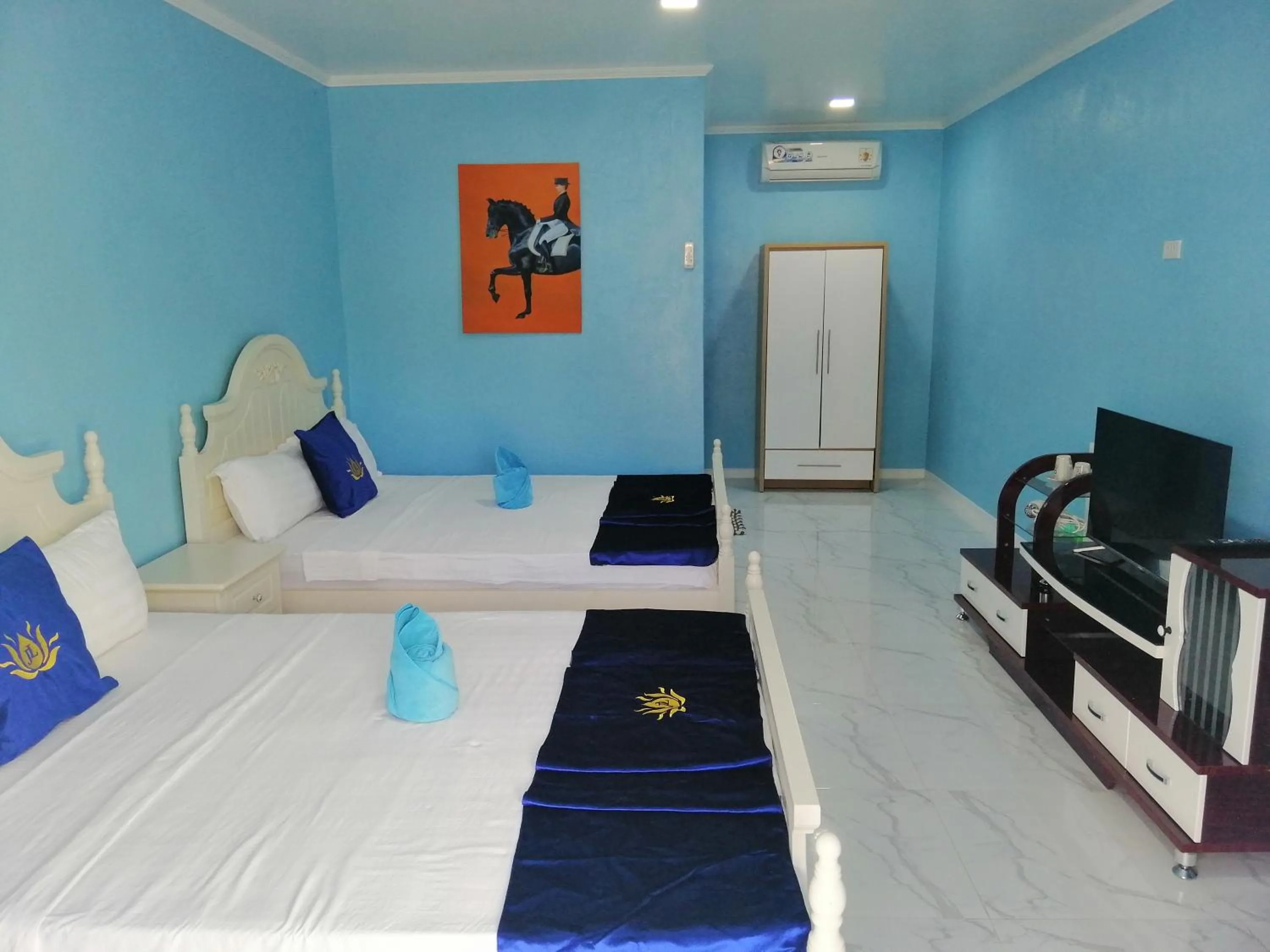 Bed in Eastern Garan Hen Yuan Resort