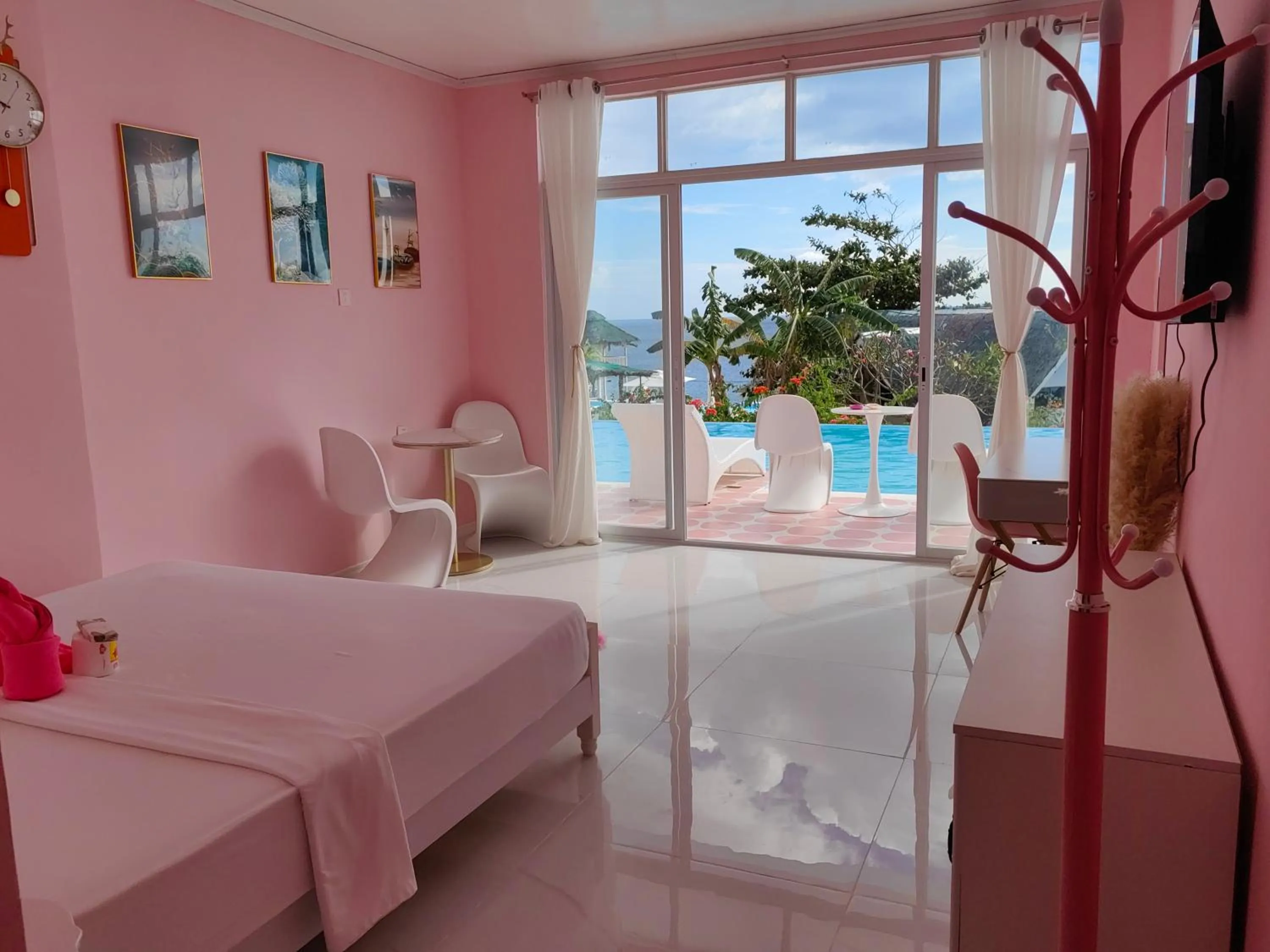 Bed in Eastern Garan Hen Yuan Resort