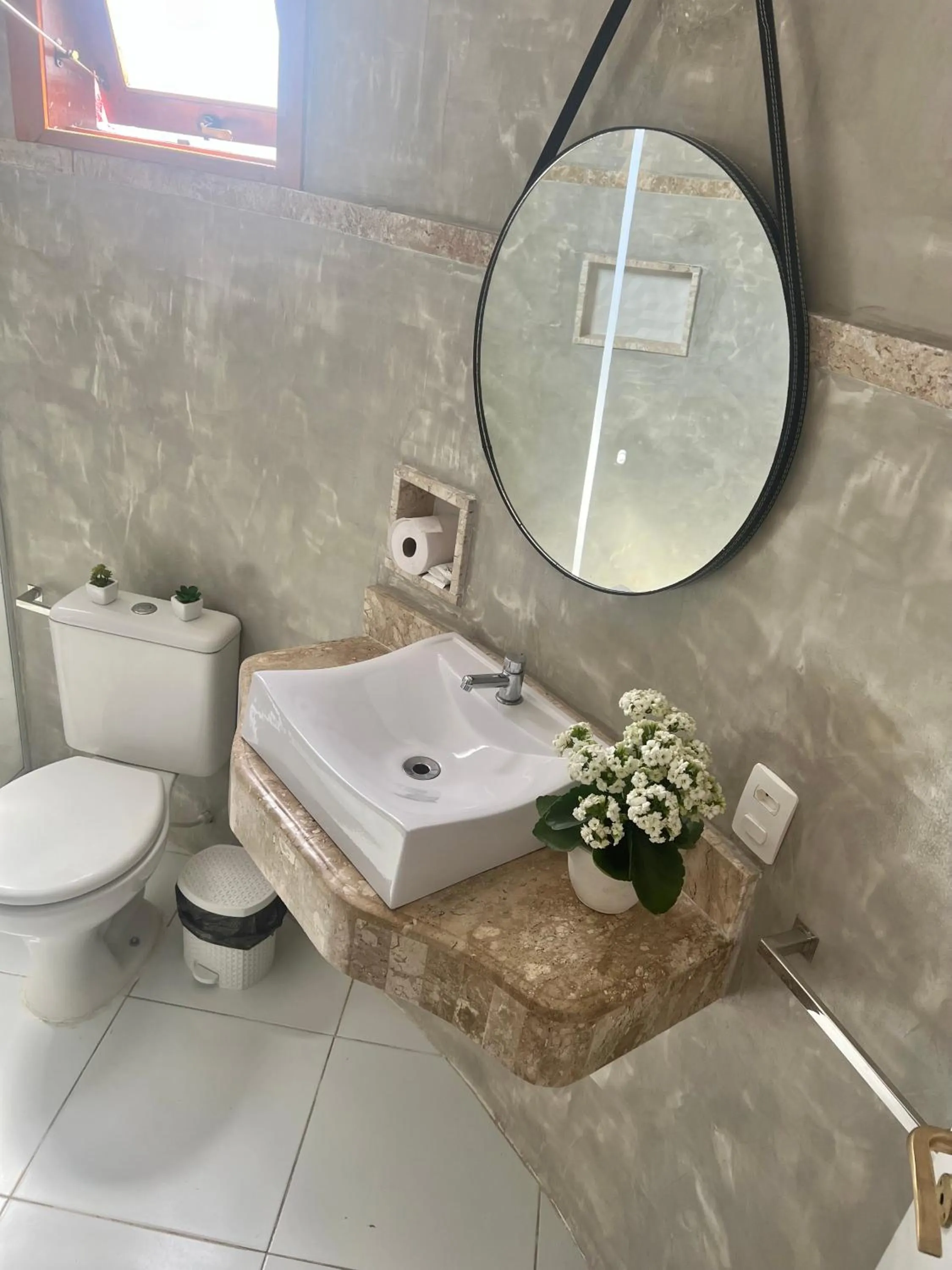 Bathroom in Pousada Villegaignon