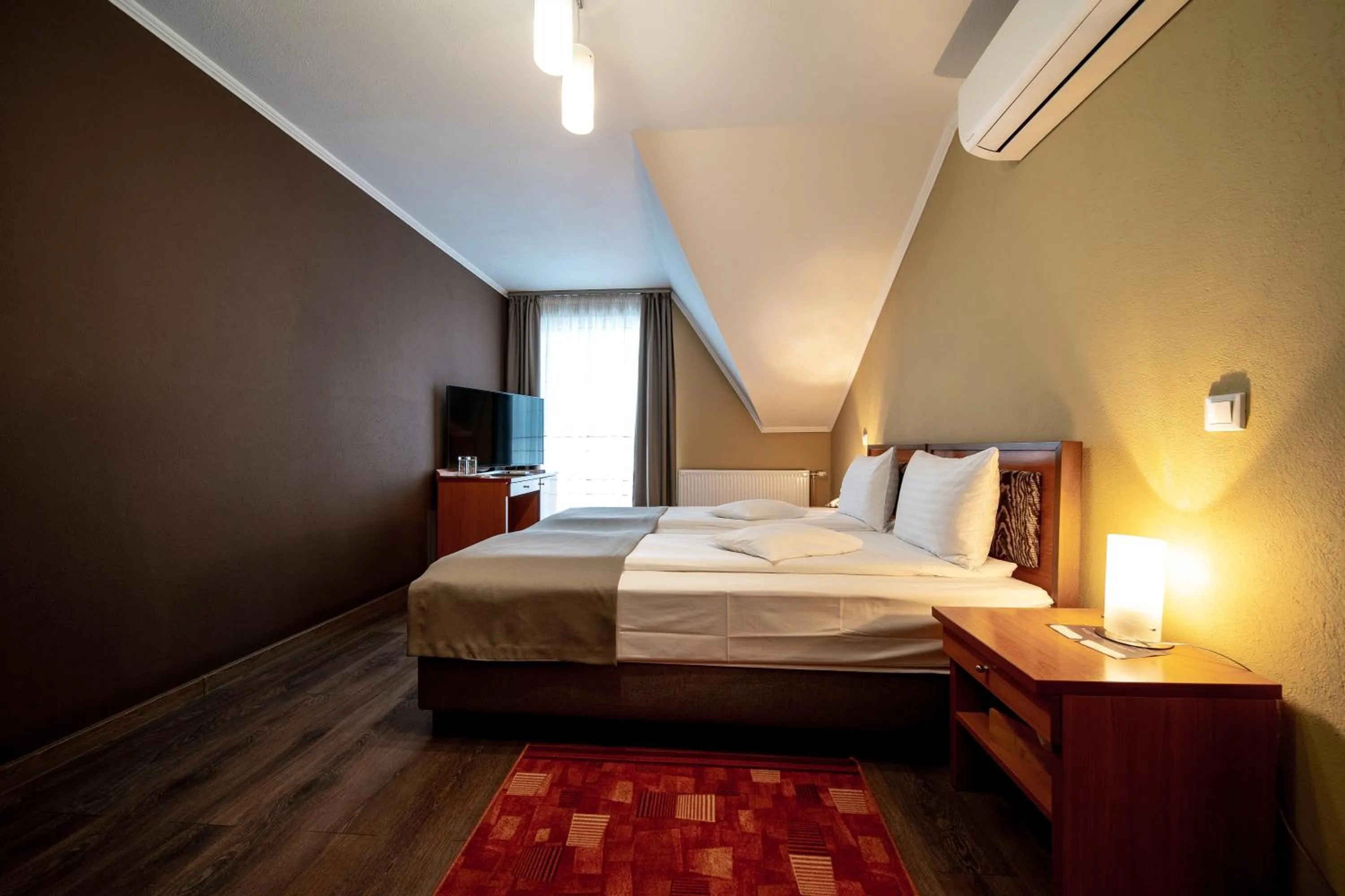 Photo of the whole room in Areo Hotel & Restaurant