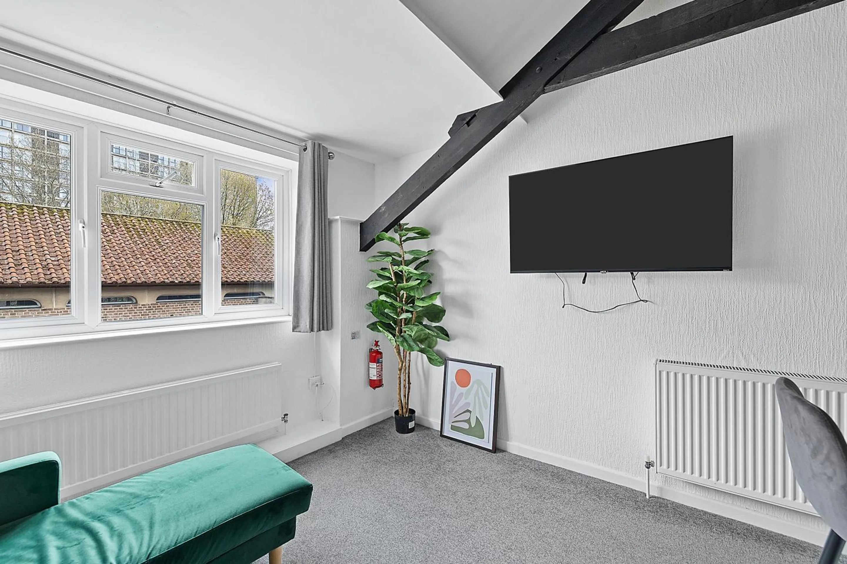 Living room in Imperial Plymouth