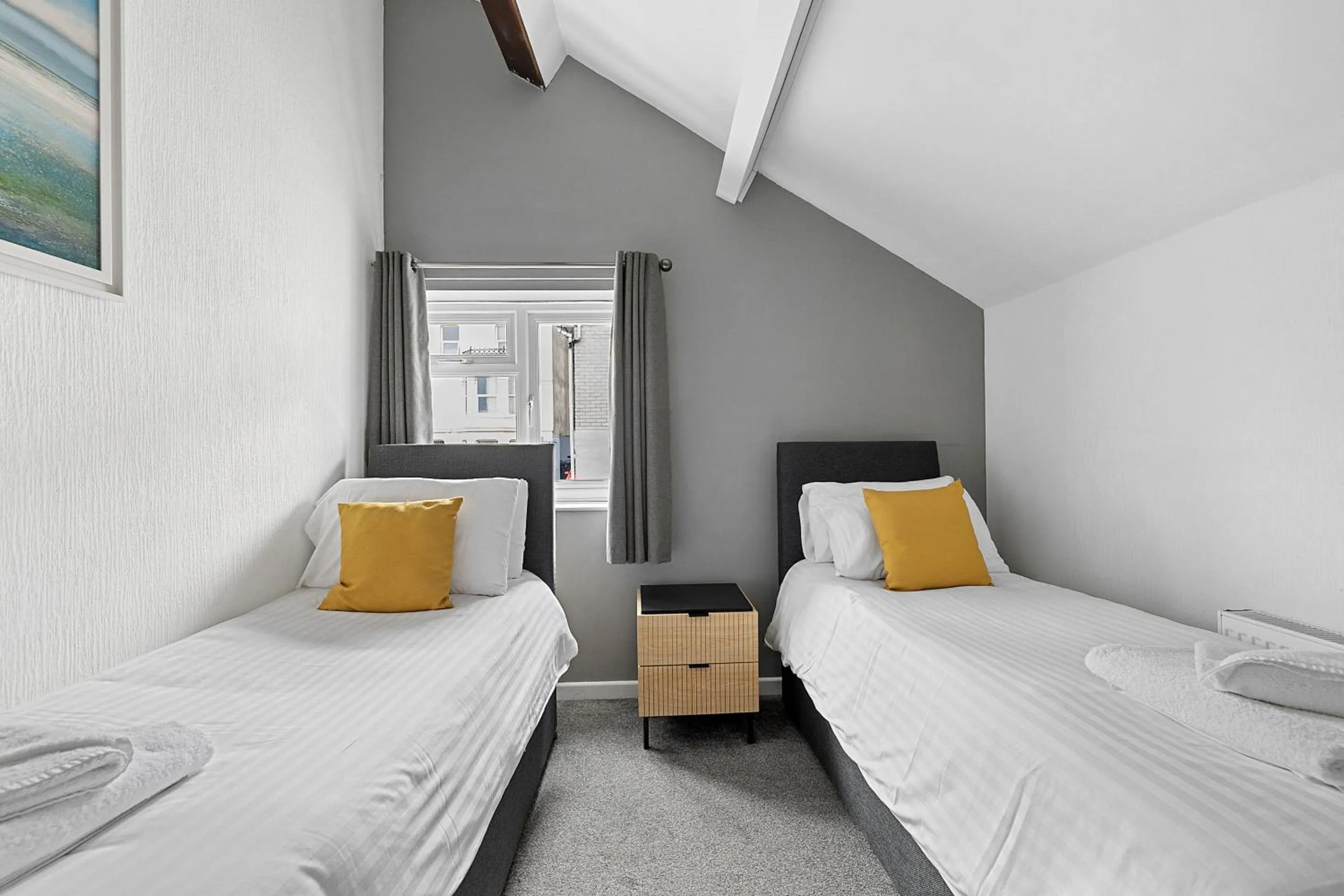 Bedroom, Bed in Imperial Plymouth