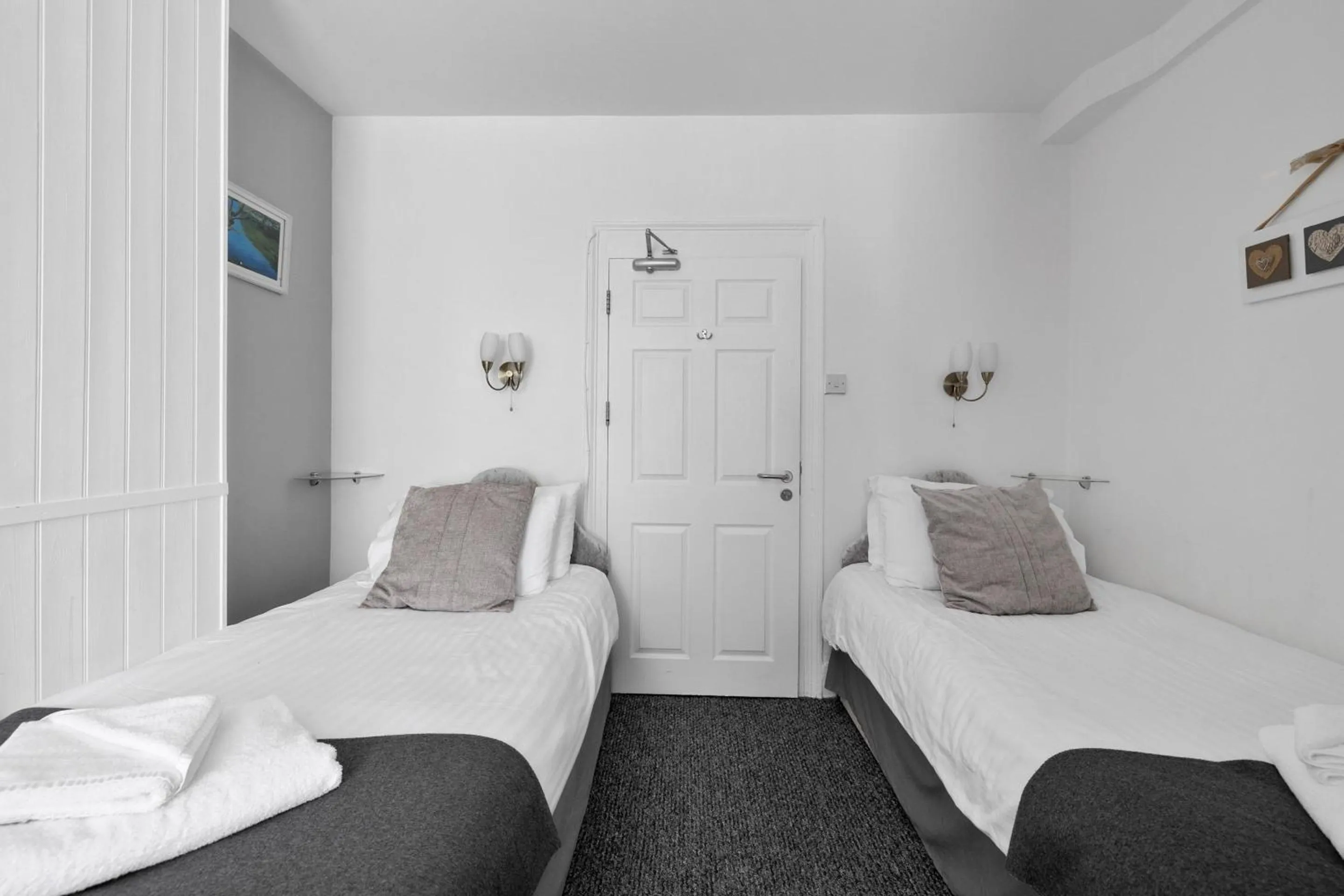 Bedroom, Bed in Imperial Plymouth