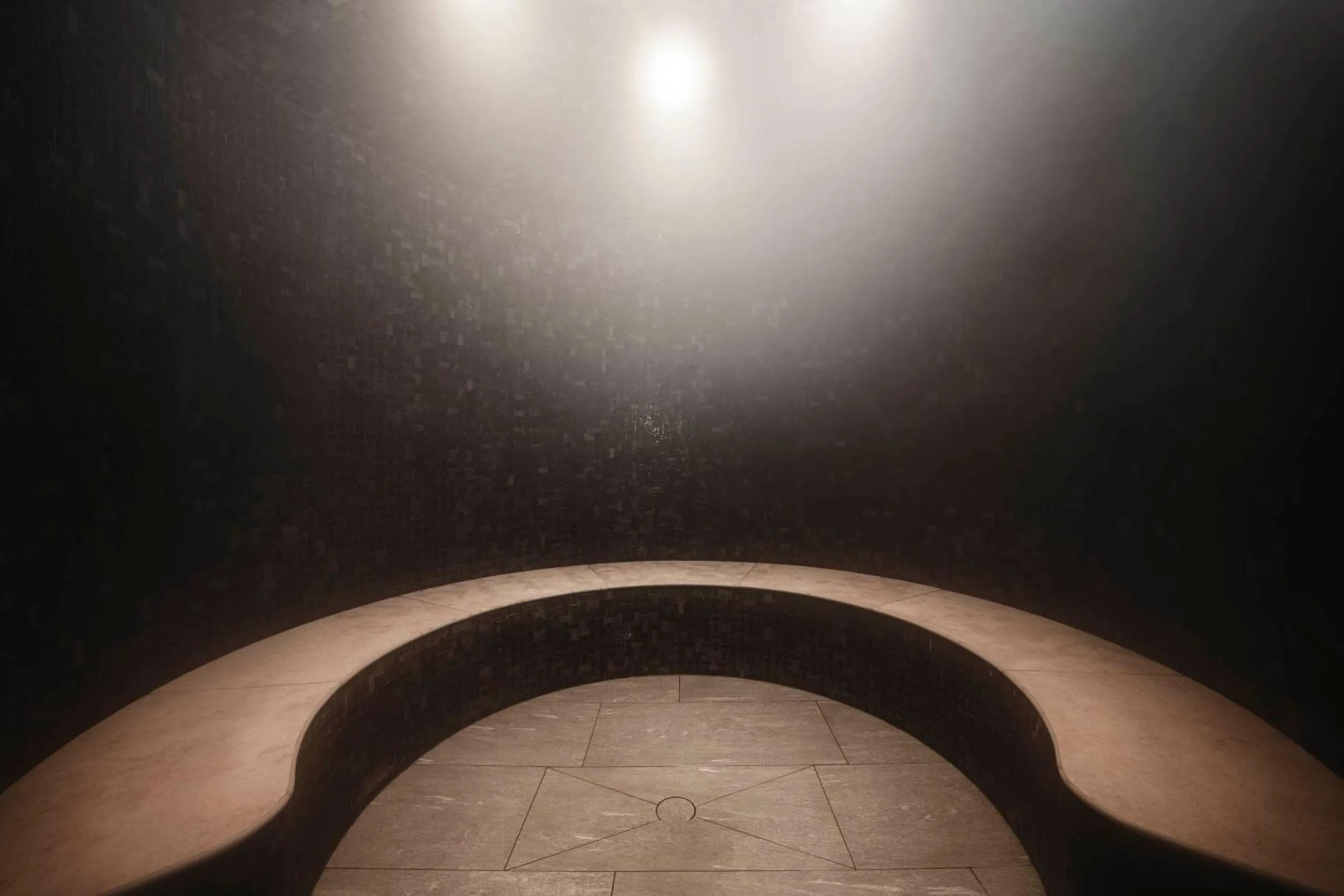 Steam room in EasyRooms ai Monti