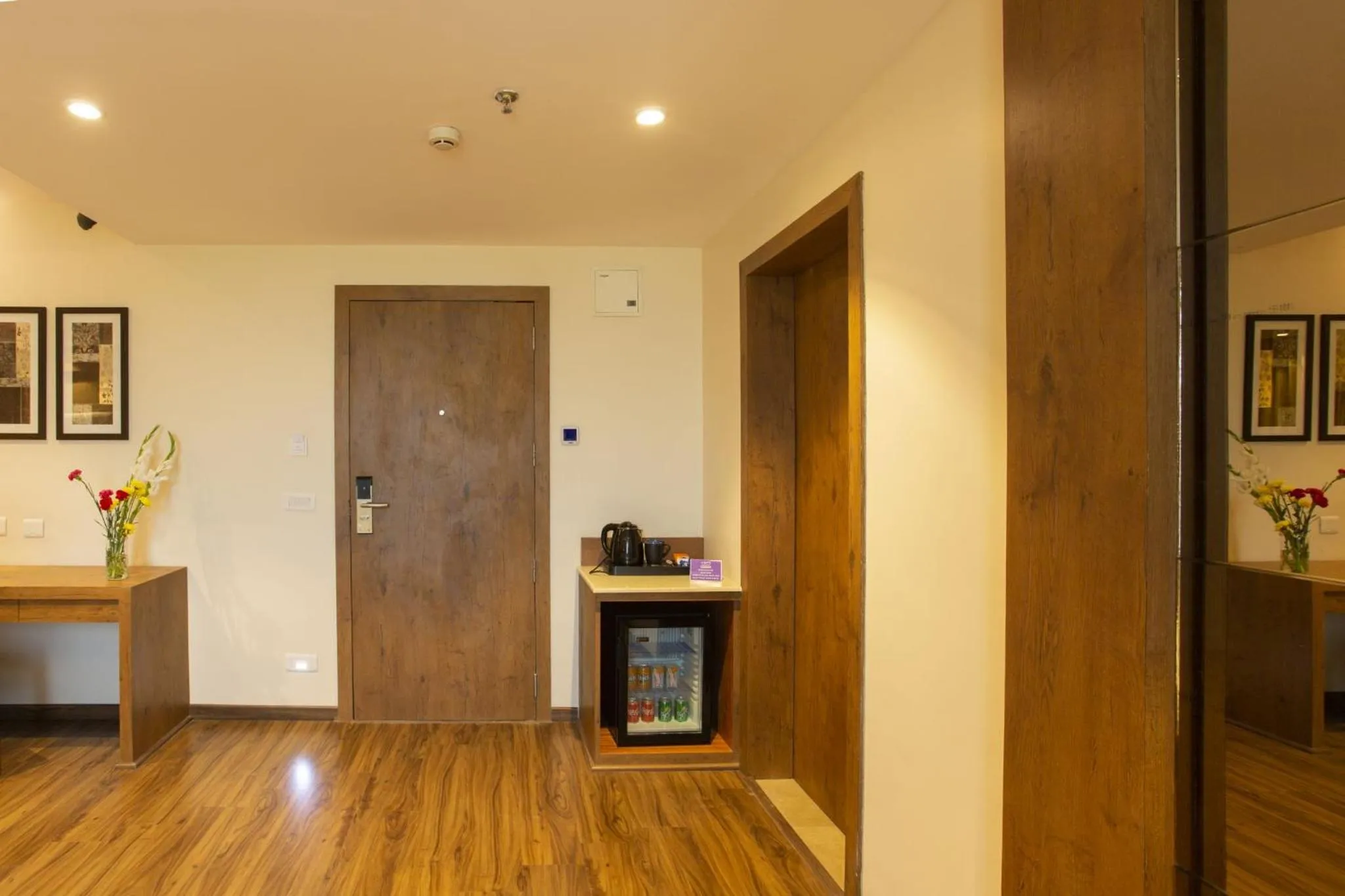 Coffee/tea facilities in Sarovar Portico, Somnath