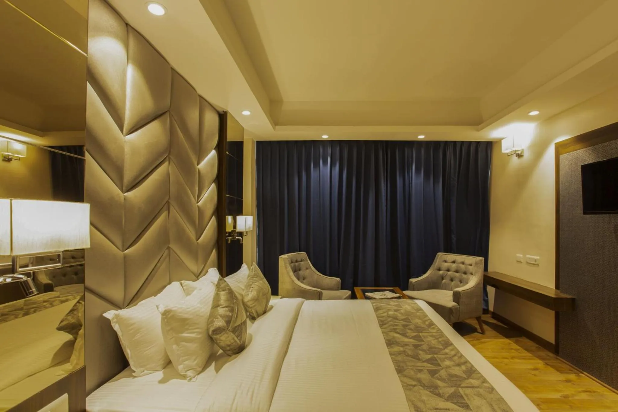 Bed in Sarovar Portico, Somnath