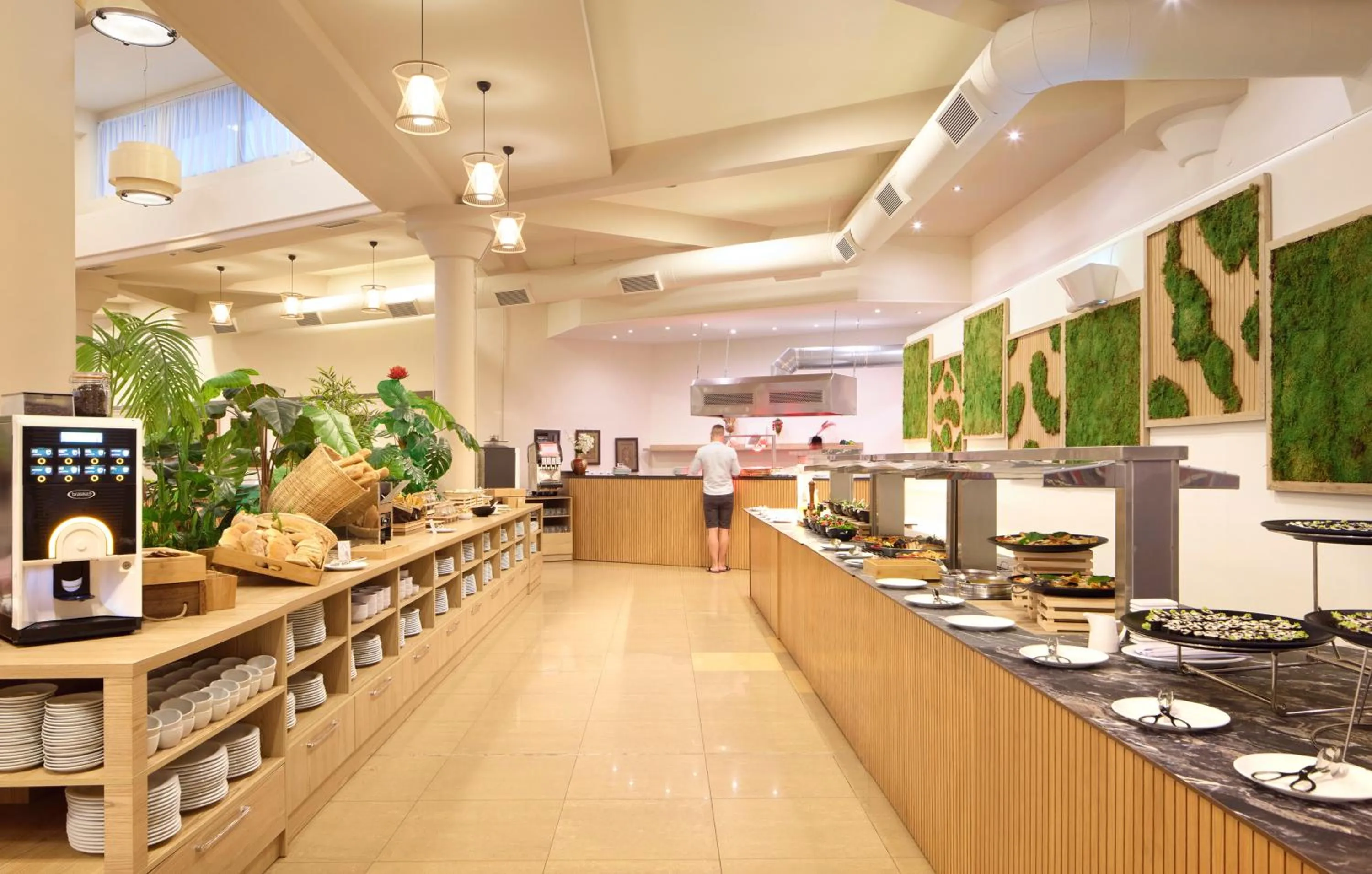 Restaurant/places to eat in Sol Tropikal Durrës